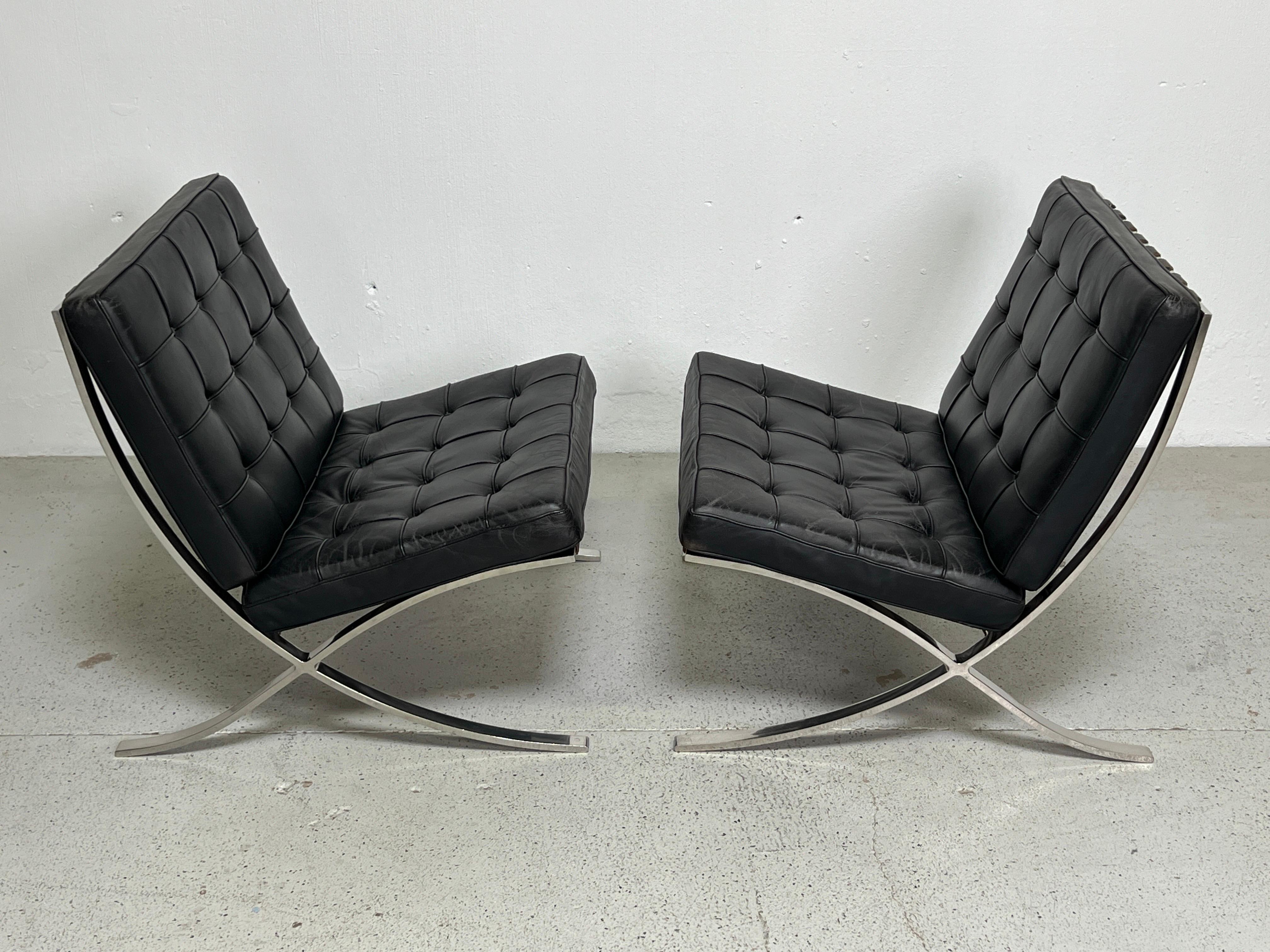 Pair of Vintage Barcelona Chairs by Mies van der Rohe For Sale 7