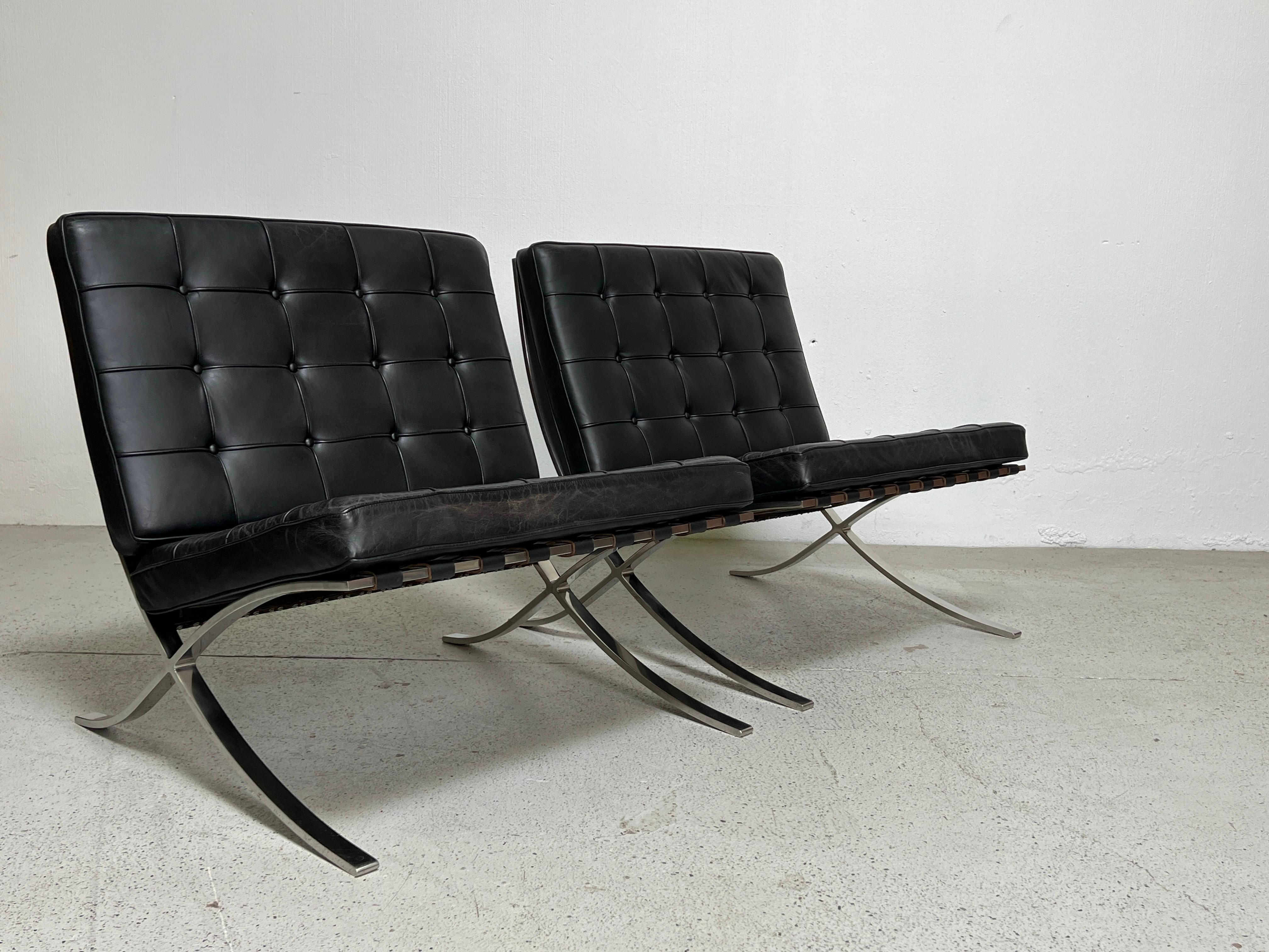 Mid-20th Century Pair of Vintage Barcelona Chairs by Mies van der Rohe For Sale