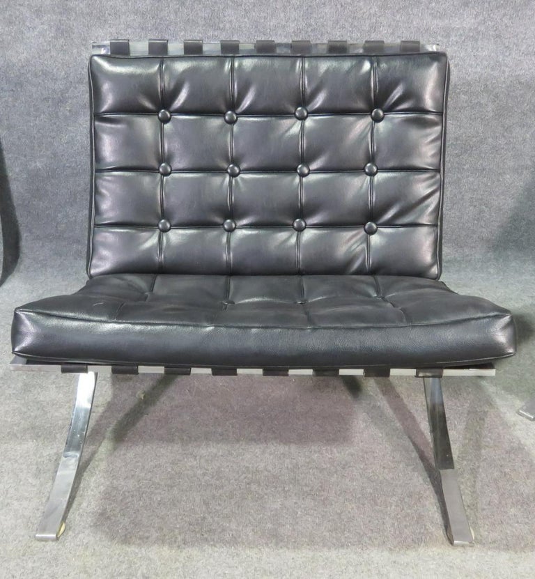 Pair of Vintage Barcelona Style Chairs For Sale at 1stDibs barcelona