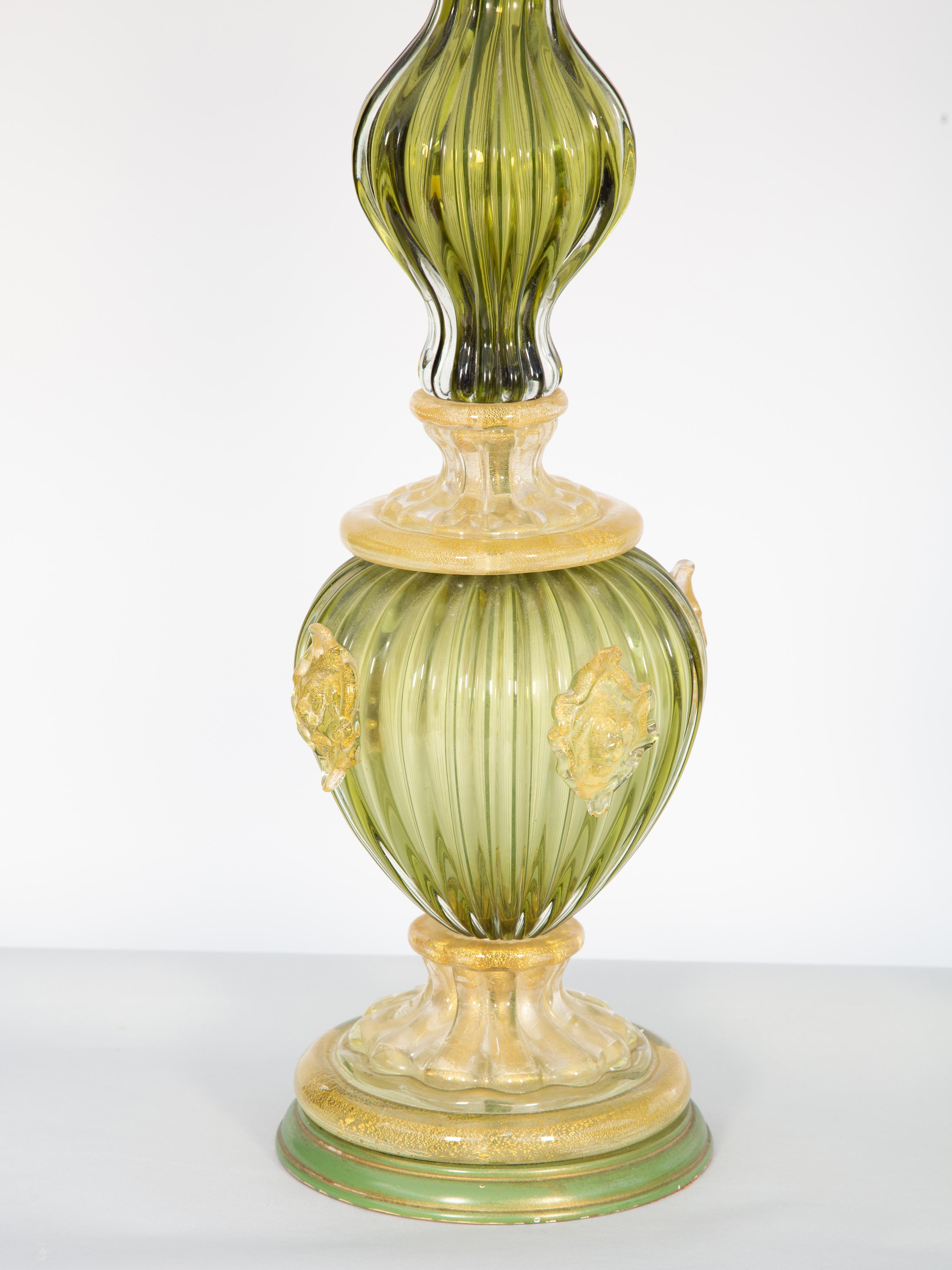 italien Paire de lampes vintage Barovier et Tosso en verre de Murano avec accents d'aventurine en vente