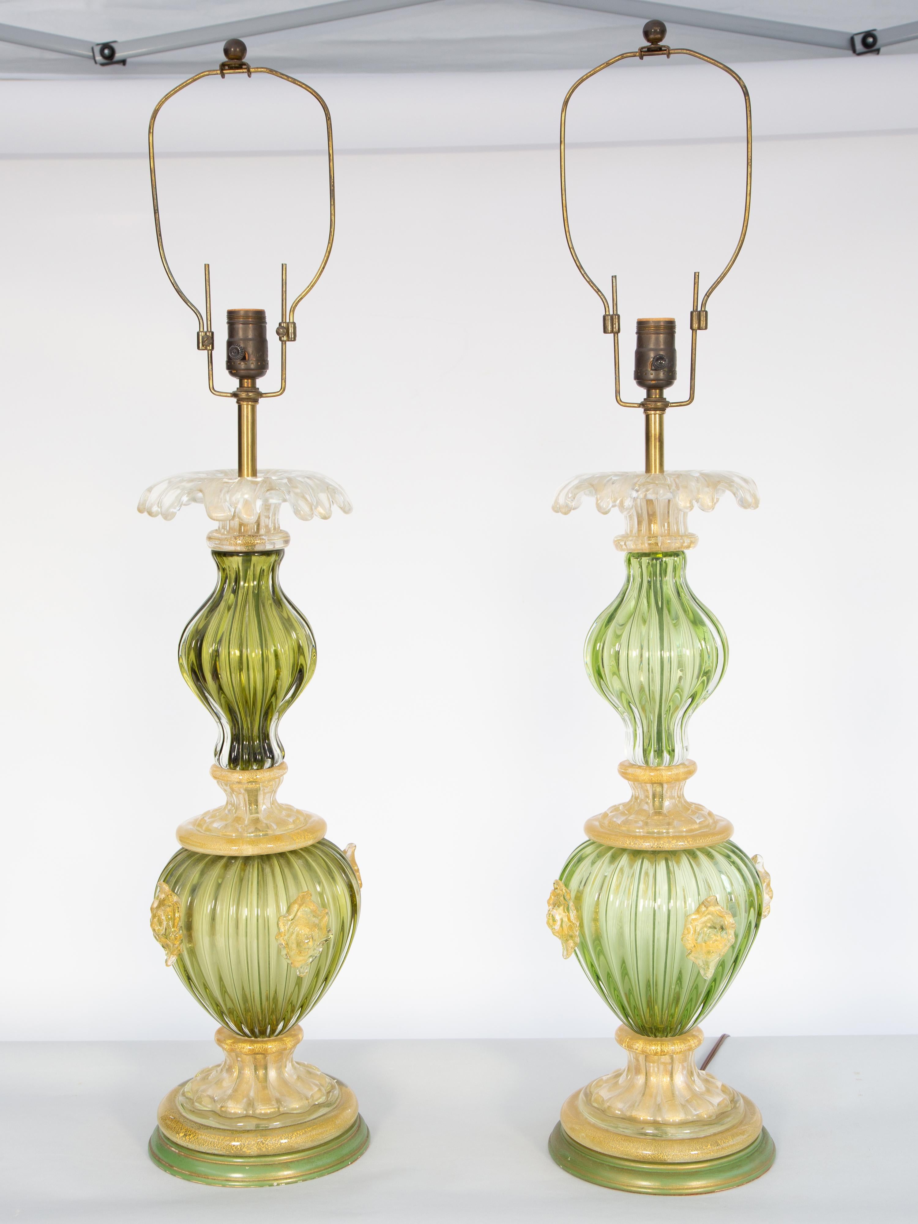 Paire de lampes vintage Barovier et Tosso en verre de Murano avec accents d'aventurine en vente 1