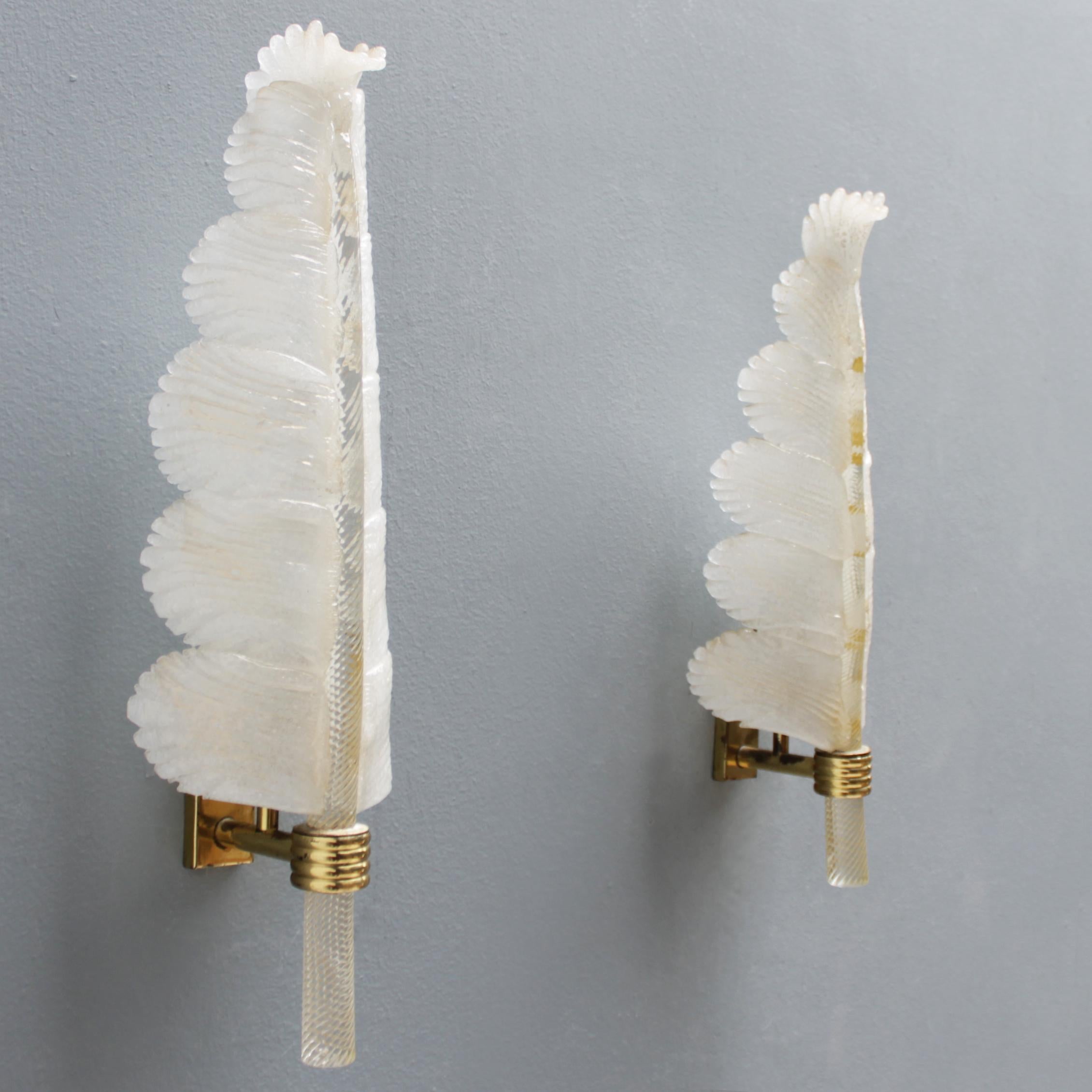 Mid-Century Modern Pair of Vintage Barovier e Toso Palm Leaf Sconces