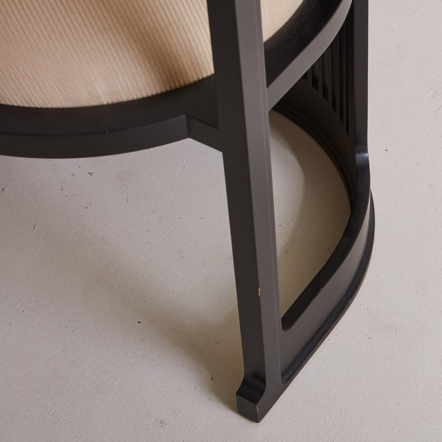 Upholstery Pair of Vintage Barrel Chairs Attributed to Frank Lloyd Wright for Cassina