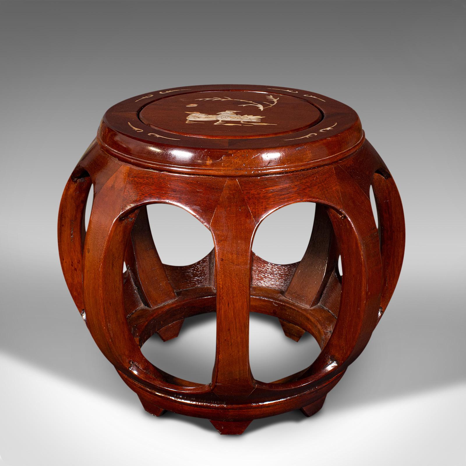 Chinese Export Pair Of Vintage Barrel Stools, Chinese, Inlaid, Decorative Display Stand, C.1970 For Sale