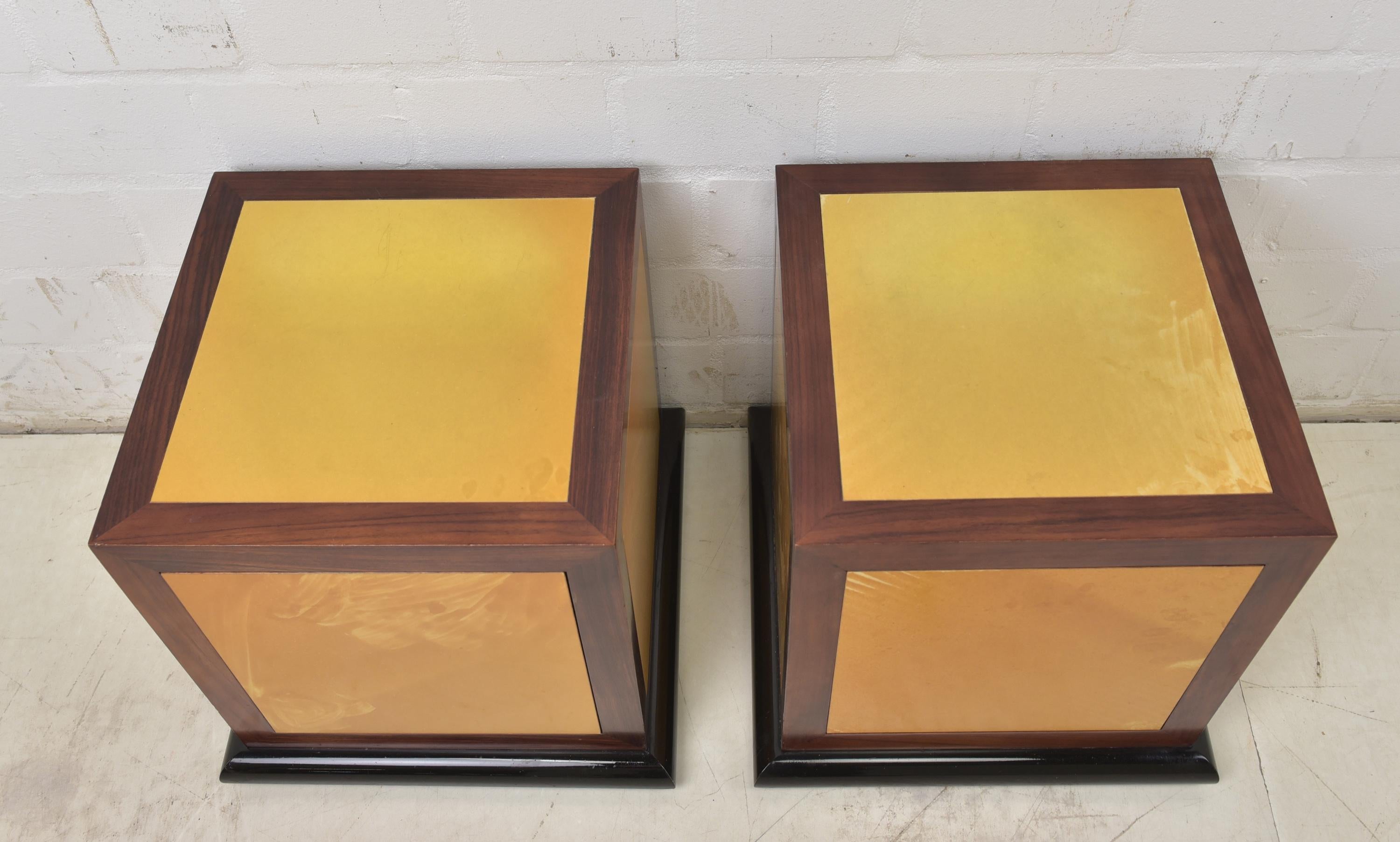 Pair of Vintage Bedside Tables Cube Design, Retro 80s, 90s For Sale 2