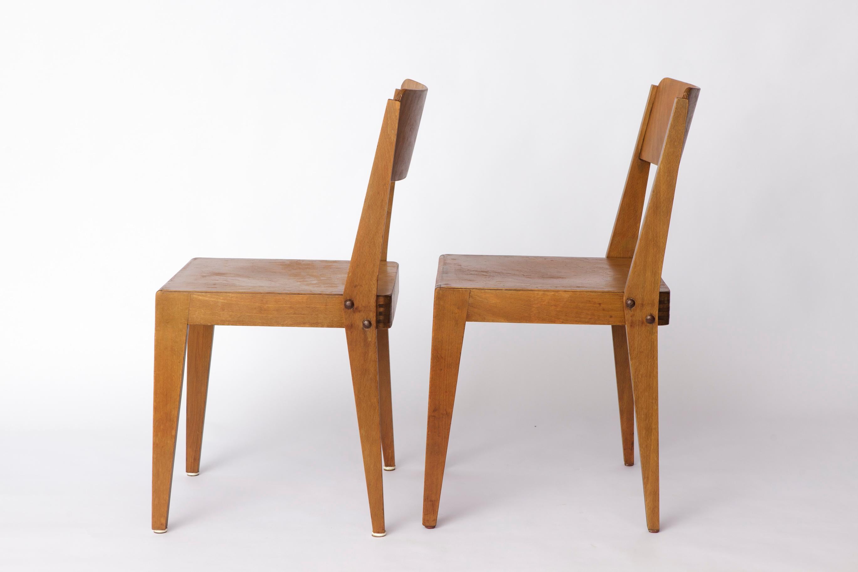 Mid-Century Modern Pair of Vintage Beechwood Stackable Chairs, Germany 1960s–1970s For Sale