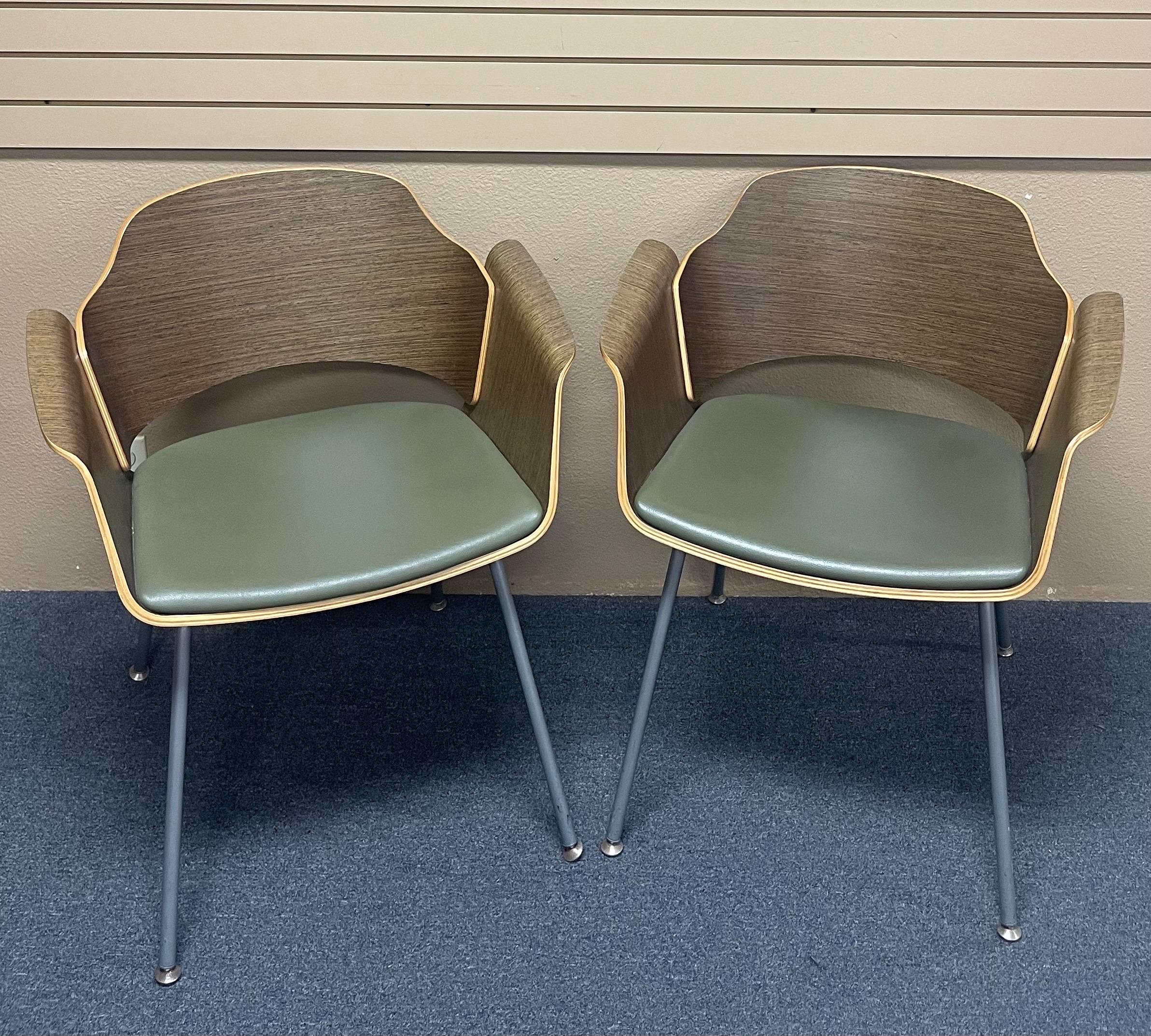 Pair of Vintage Bent Wood Lounge Chairs by Stylex 6