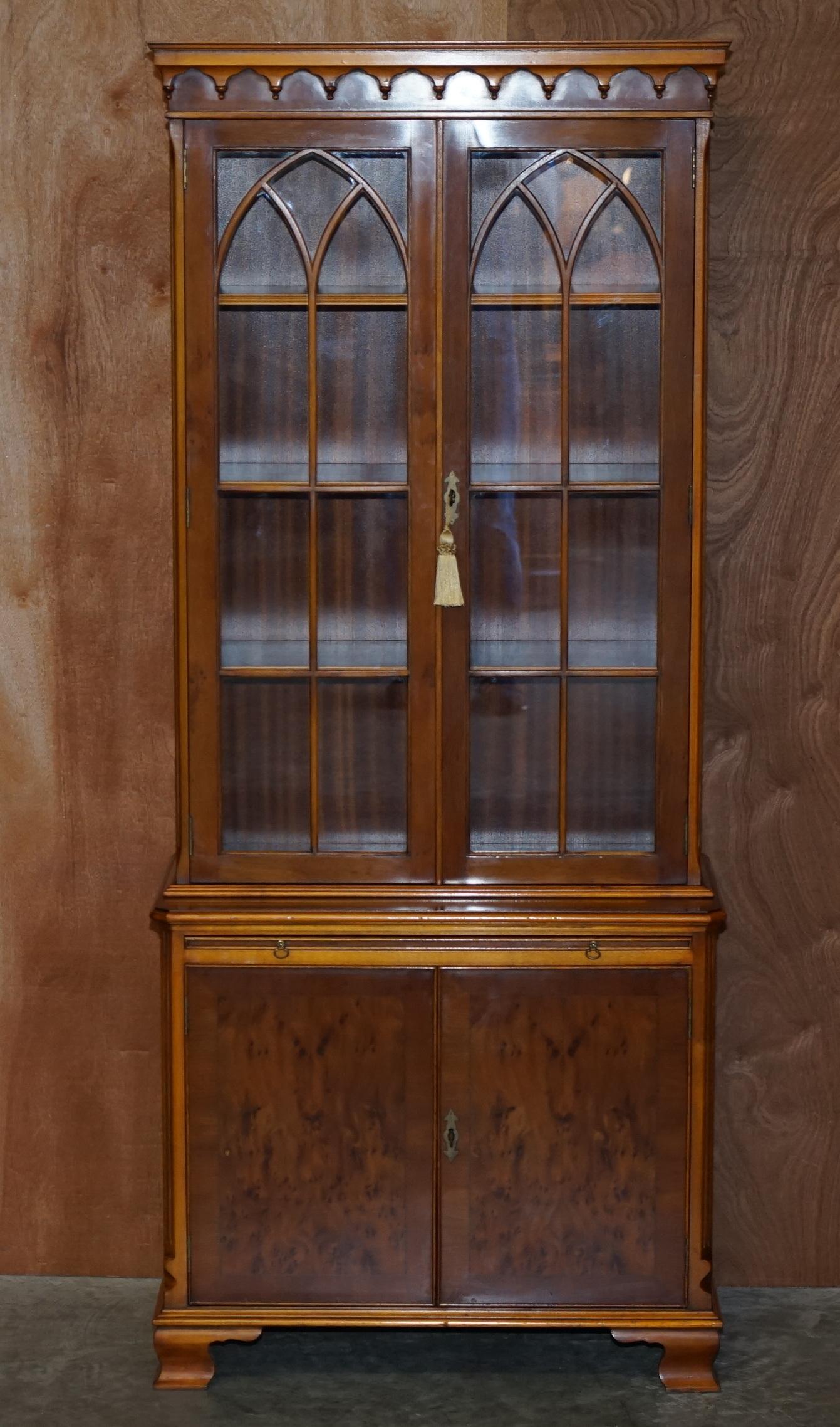 bevan funnell bookcase