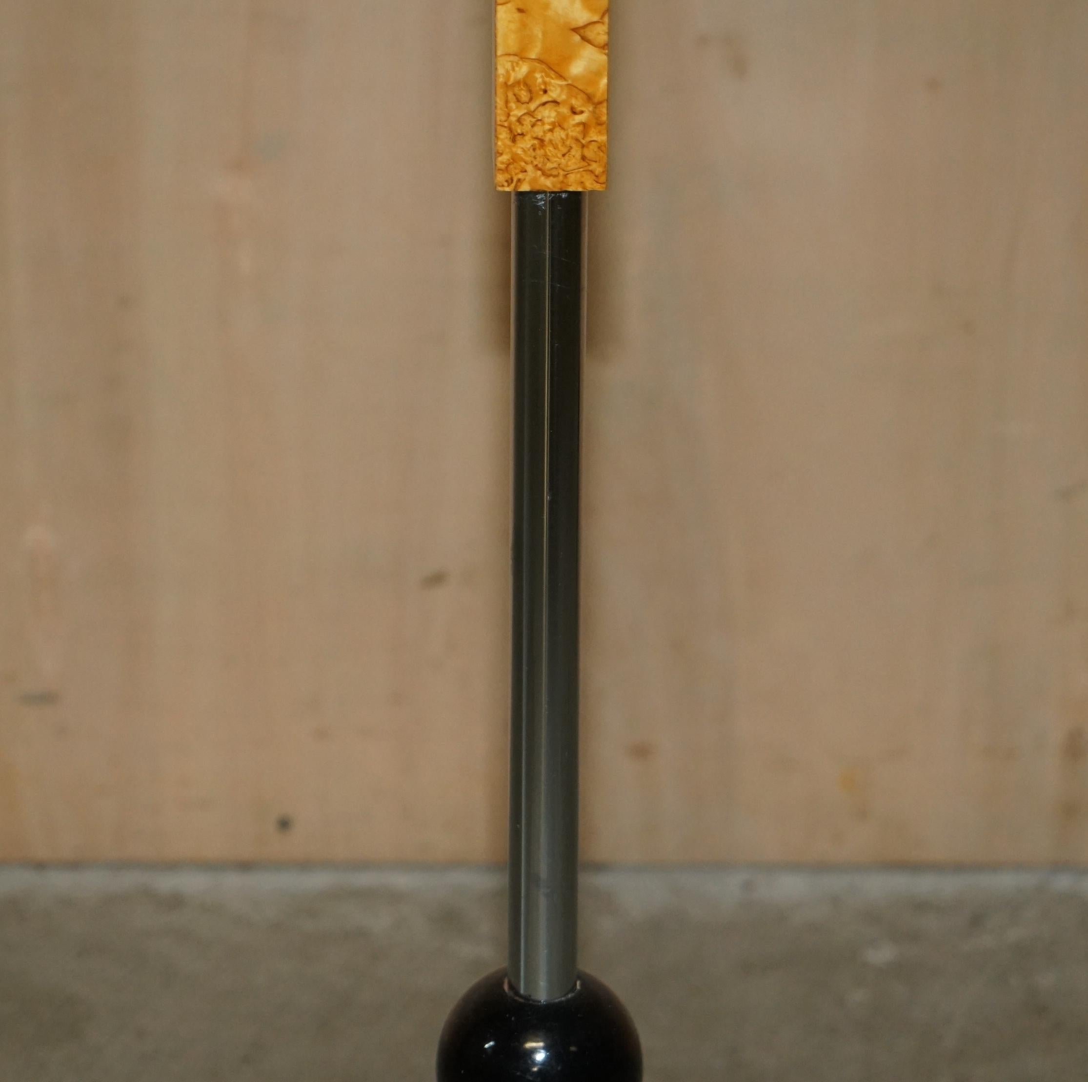 PAIR OF VINTAGE BIEDERMEIER Style BURR WALNUT & CHROME FLOOR STANDING LAMPs (20. Jahrhundert) im Angebot