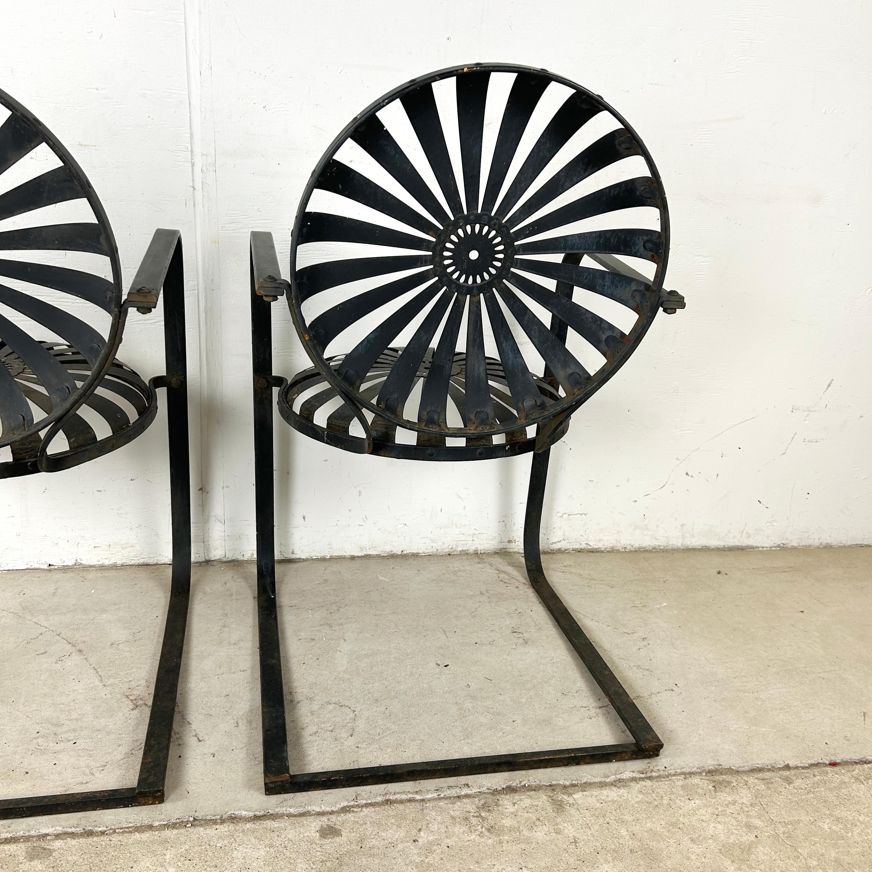 Paire de chaises de jardin luge noires vintage d'après François Carré en vente 7