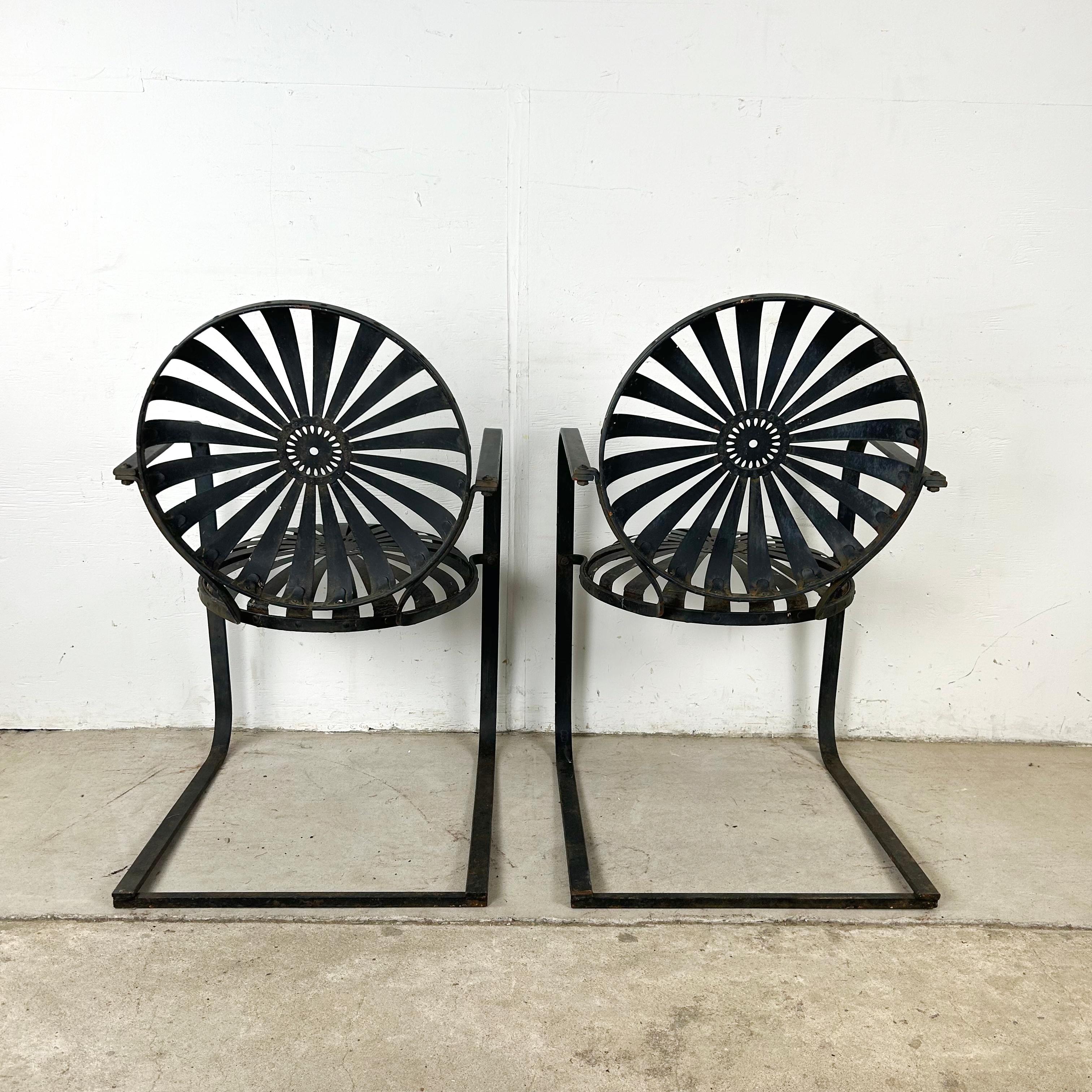 Paire de chaises de jardin luge noires vintage d'après François Carré en vente 8