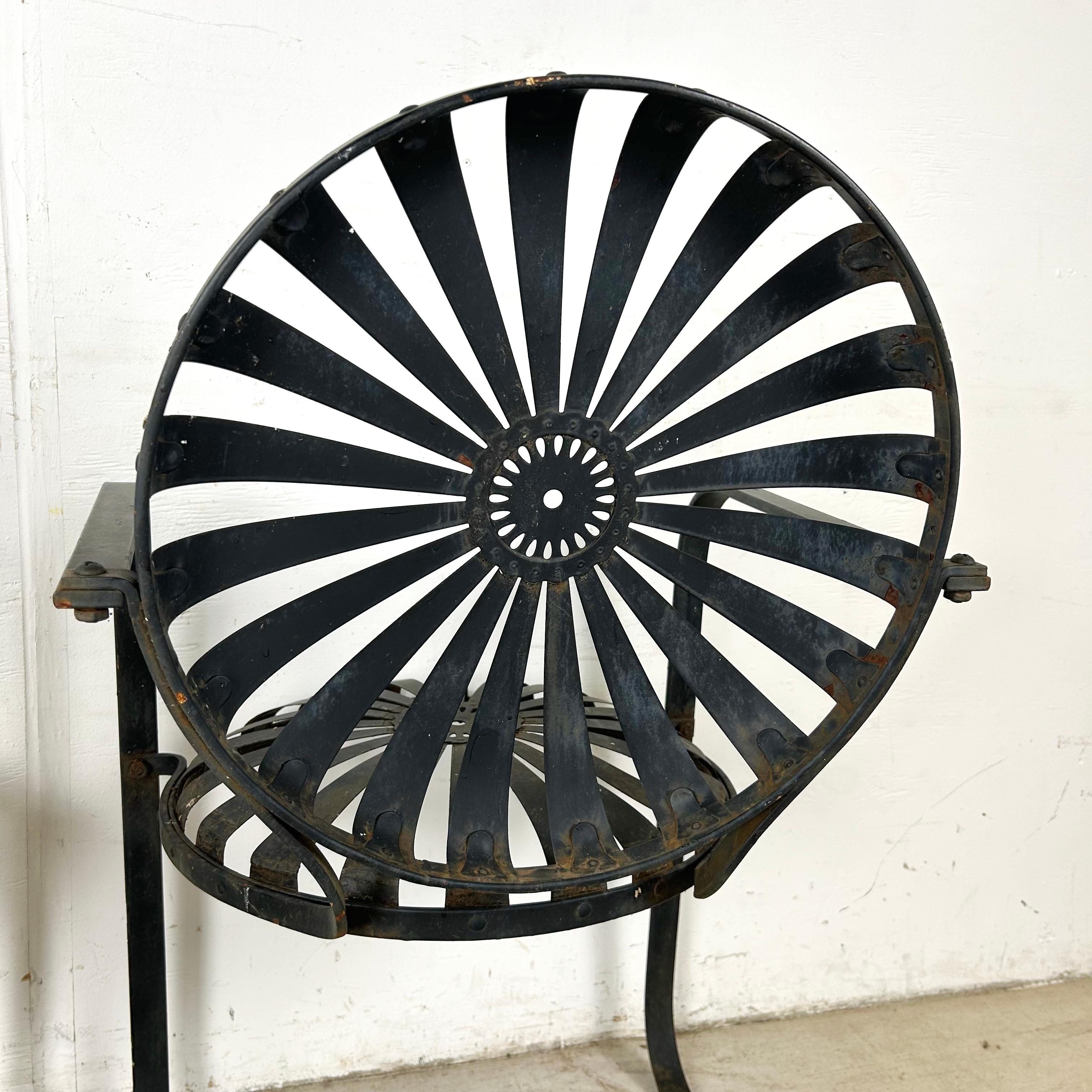 Paire de chaises de jardin luge noires vintage d'après François Carré en vente 9
