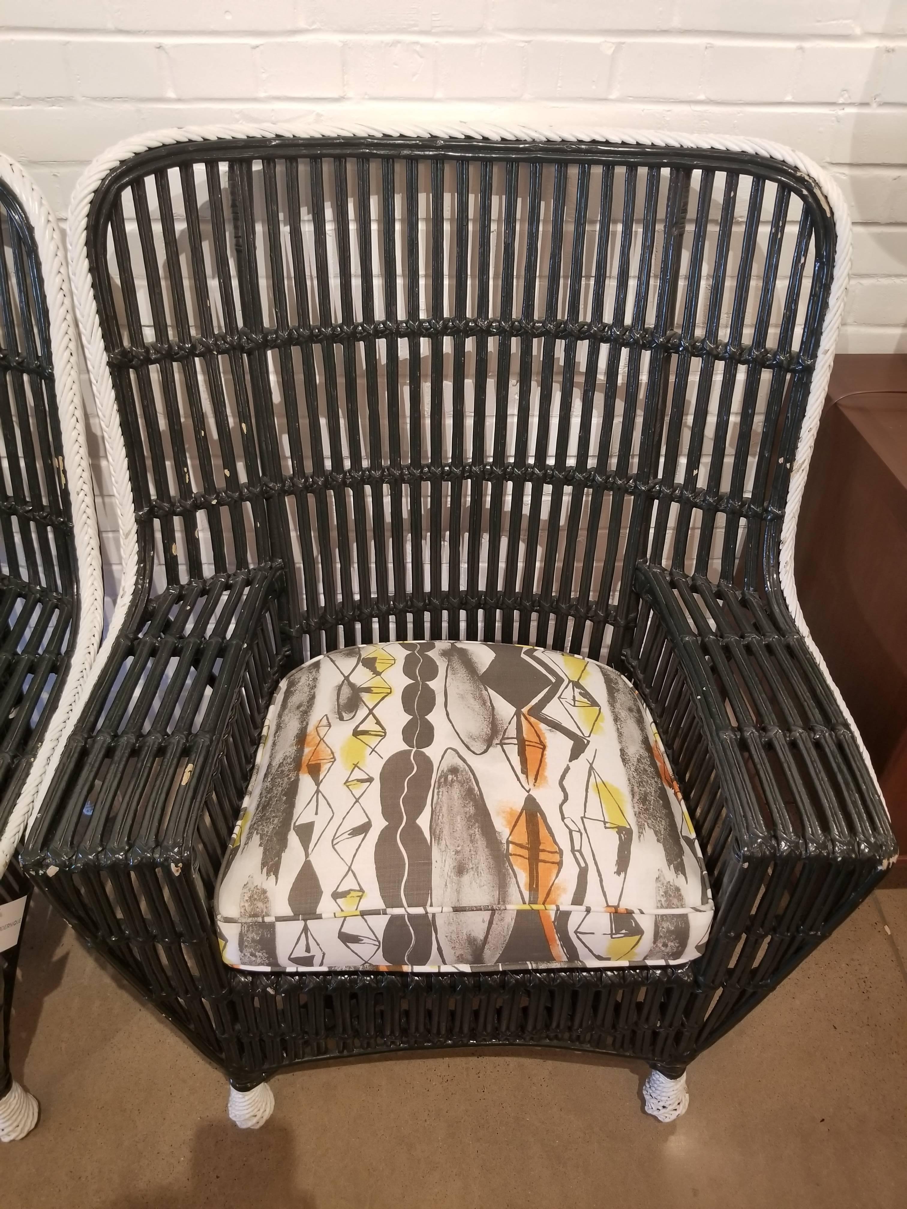 Pair of Vintage Black Lacquered Rattan Woven Chairs In Good Condition For Sale In Phoenix, AZ