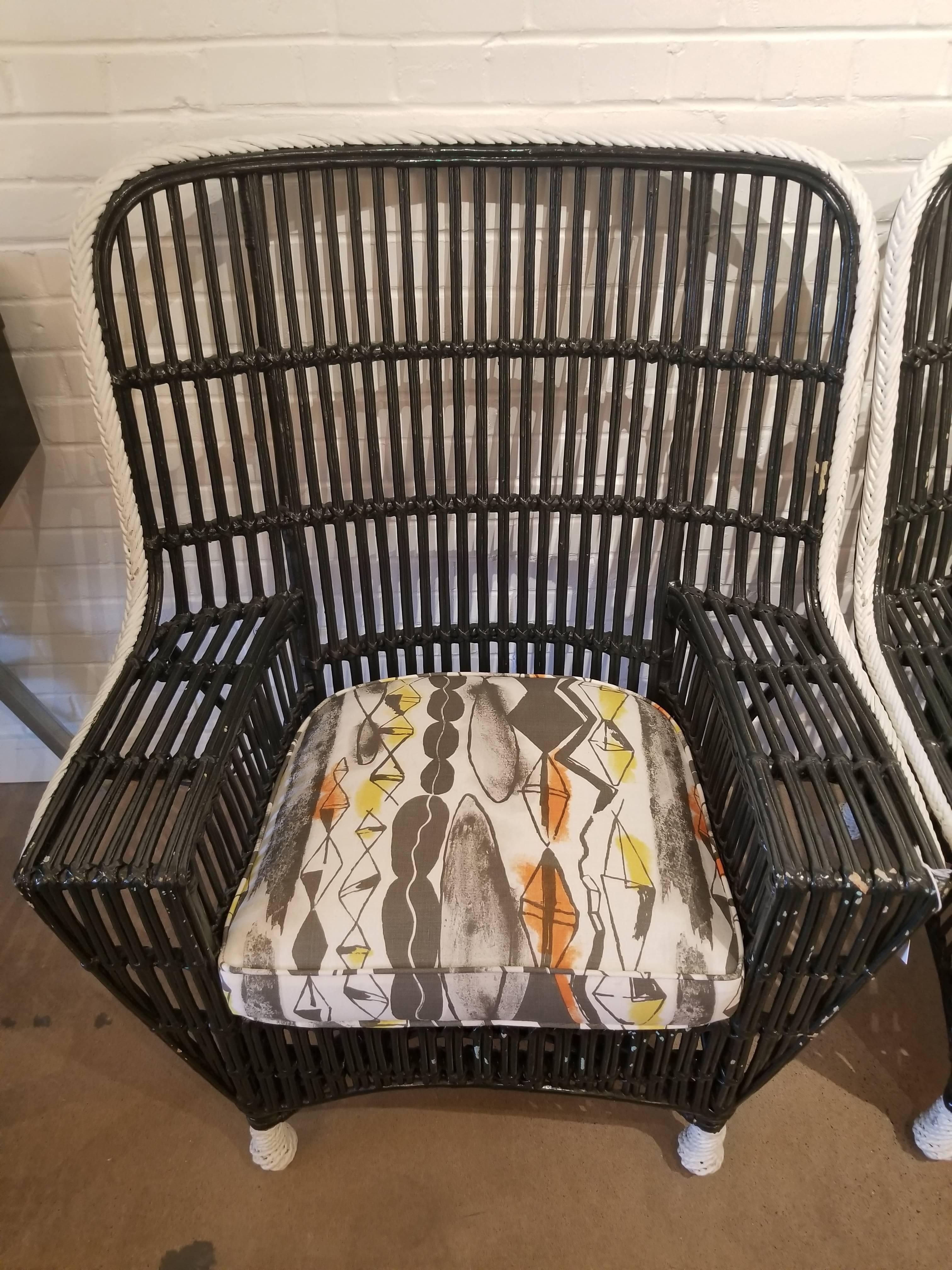 Late 20th Century Pair of Vintage Black Lacquered Rattan Woven Chairs For Sale