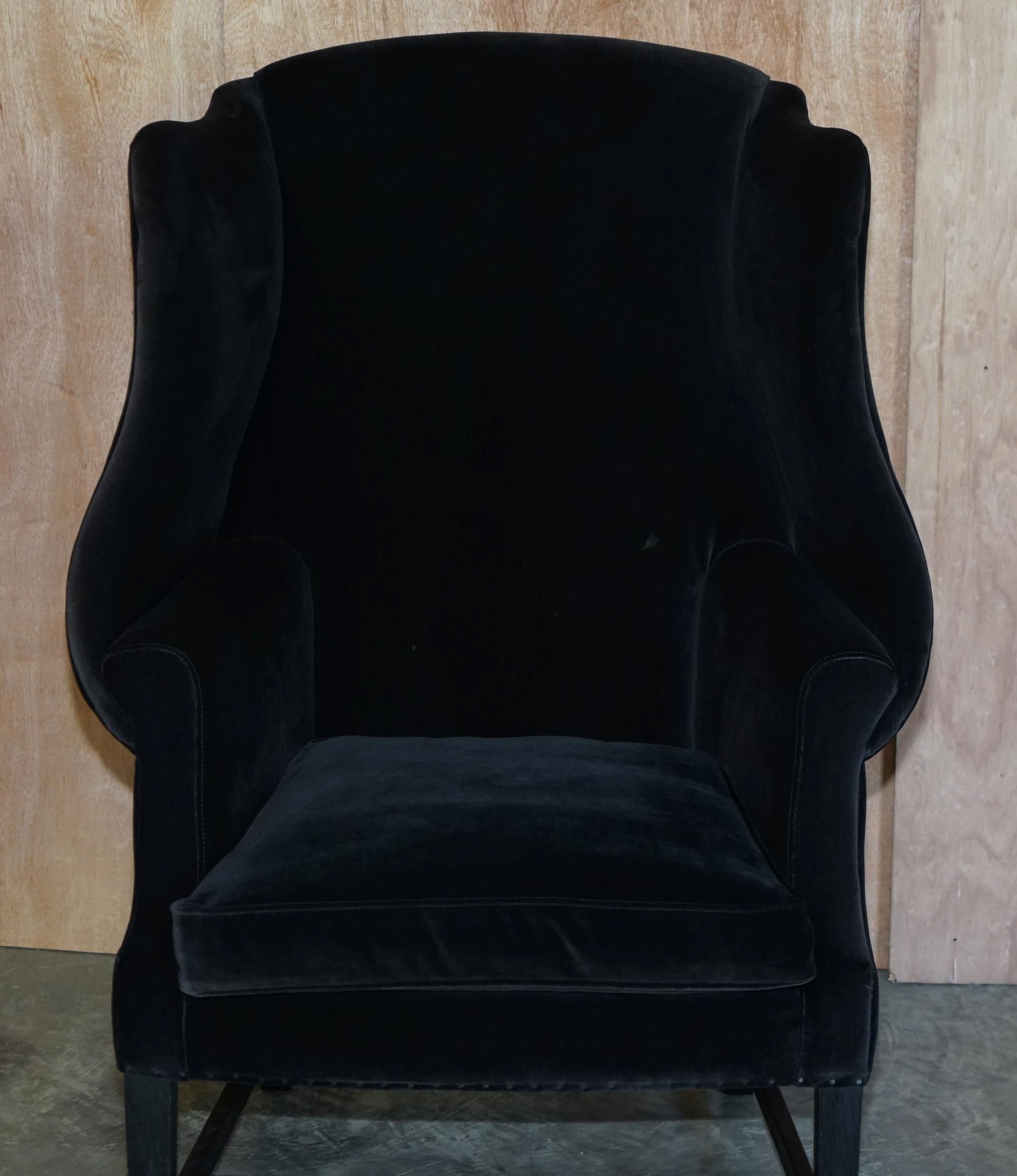 Pair of Vintage Black Velvet Upholstered George Hepplewhite Wingback Armchairs For Sale 4