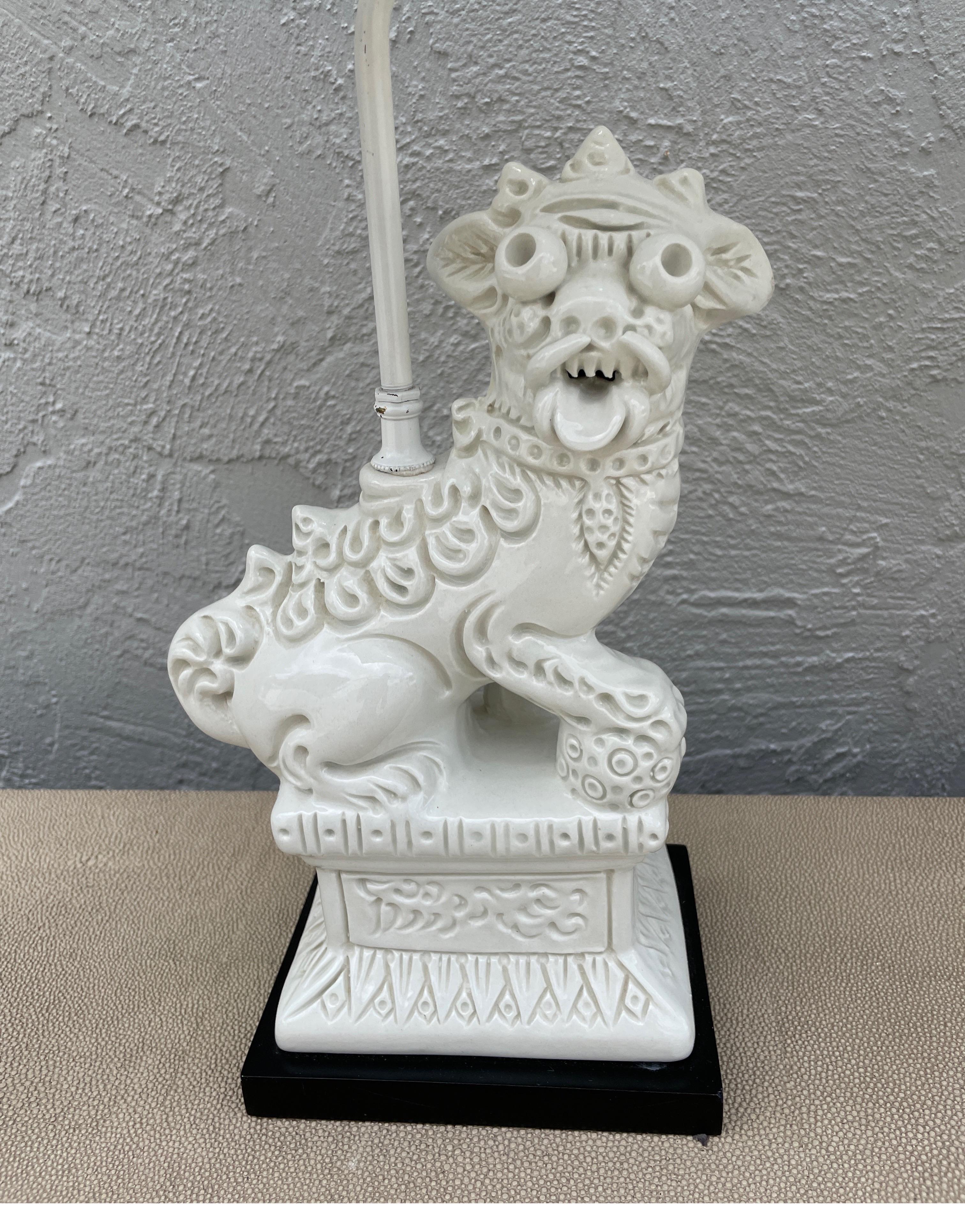 Pair of Vintage Blanc de Chine Foo Dog Lamps In Good Condition For Sale In West Palm Beach, FL