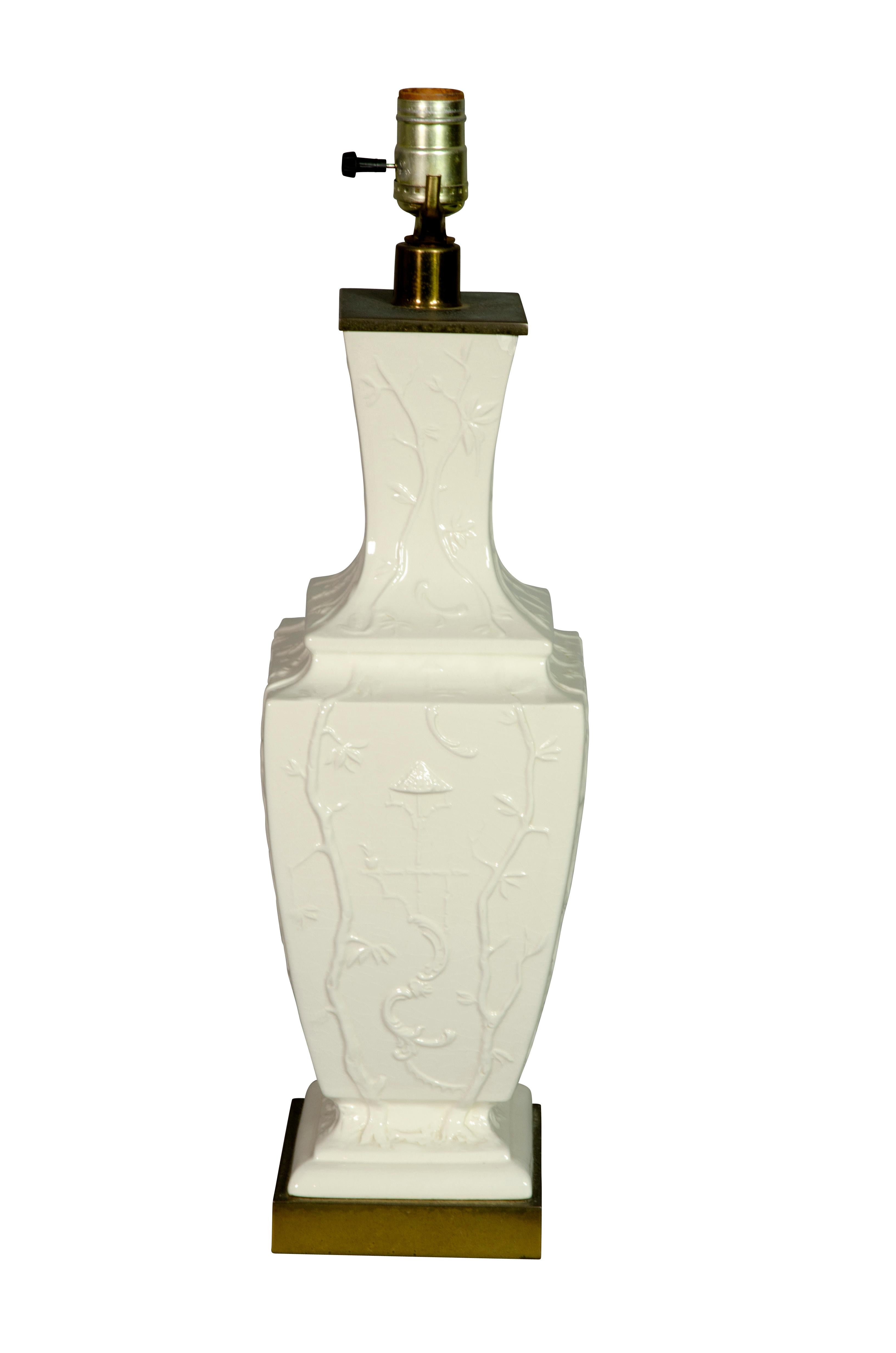 Poteries Paire de lampes de bureau vintage en poterie Blanc De Chine