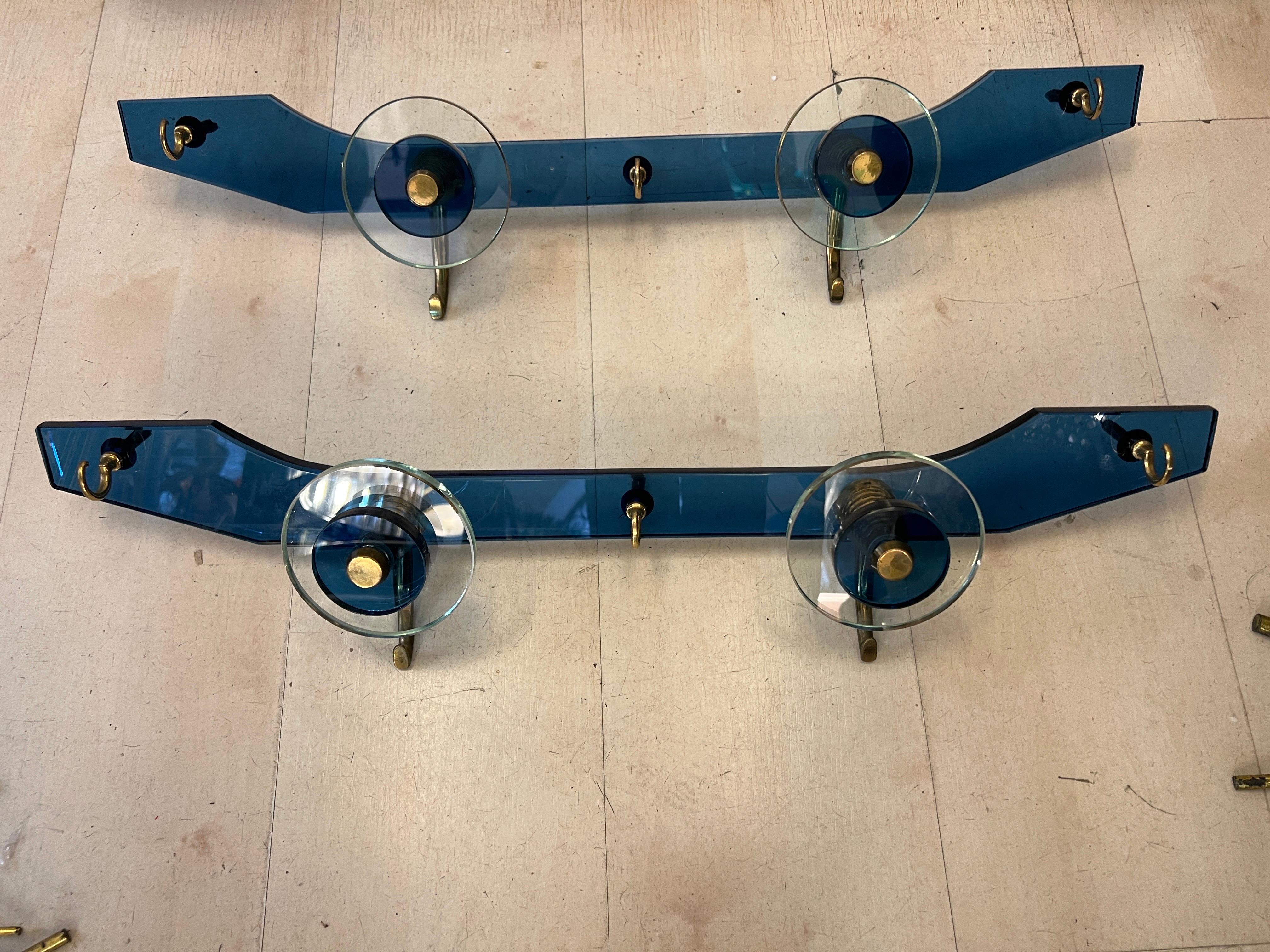 Pair of Vintage Blue and Clear Murano Glass Coat Hangers, 1970s (Moderne der Mitte des Jahrhunderts) im Angebot