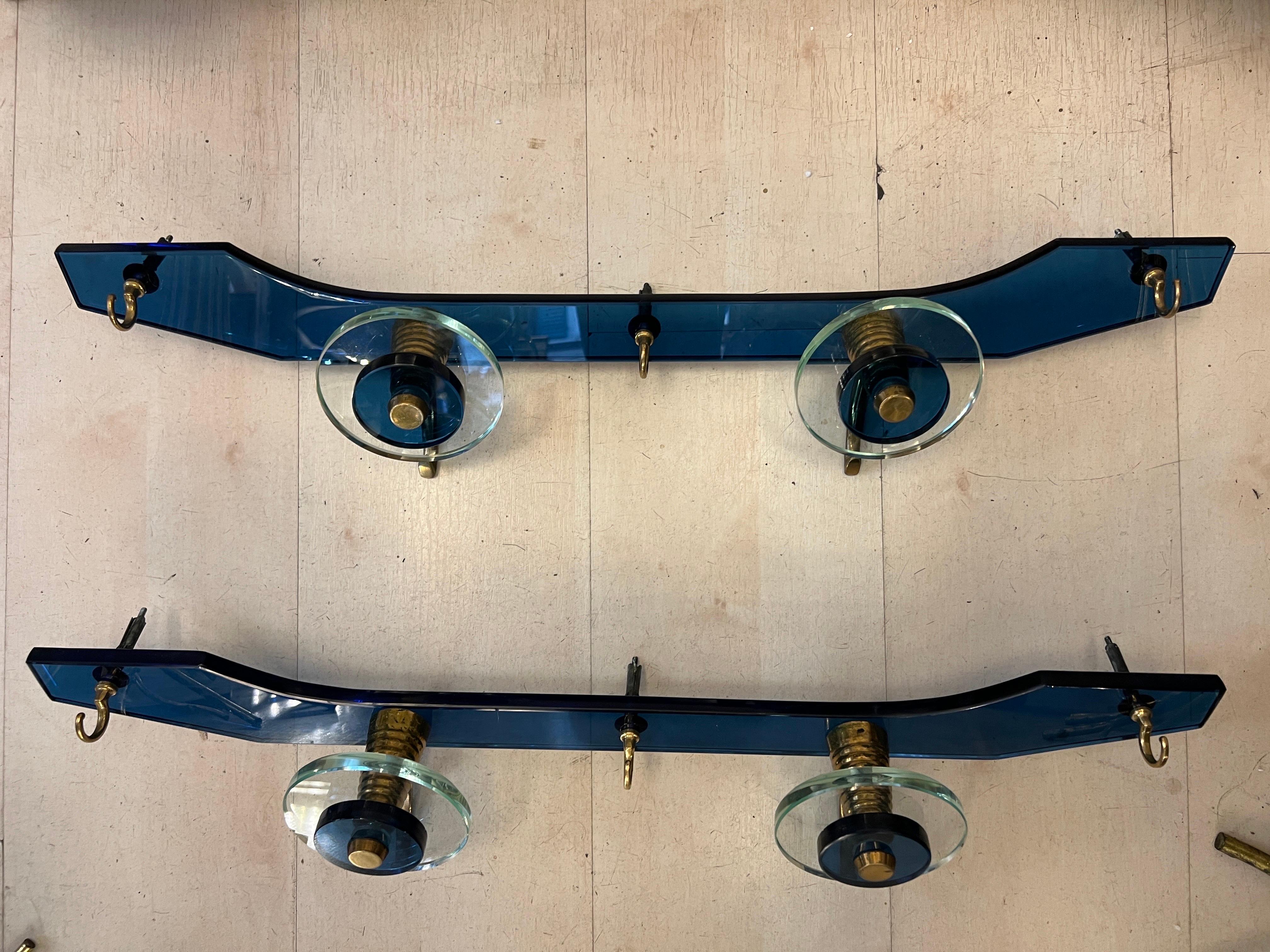 Pair of Vintage Blue and Clear Murano Glass Coat Hangers, 1970s (Italienisch) im Angebot