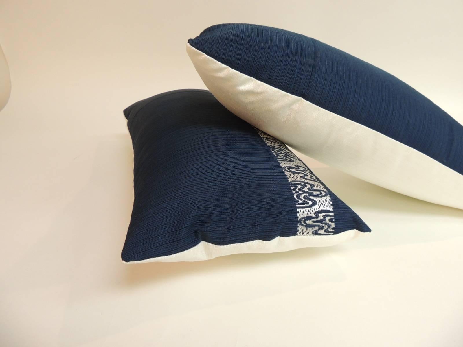 Japanese Pair of Vintage Blue and Silver Woven Obi Textiles Lumbar Pillows For Sale