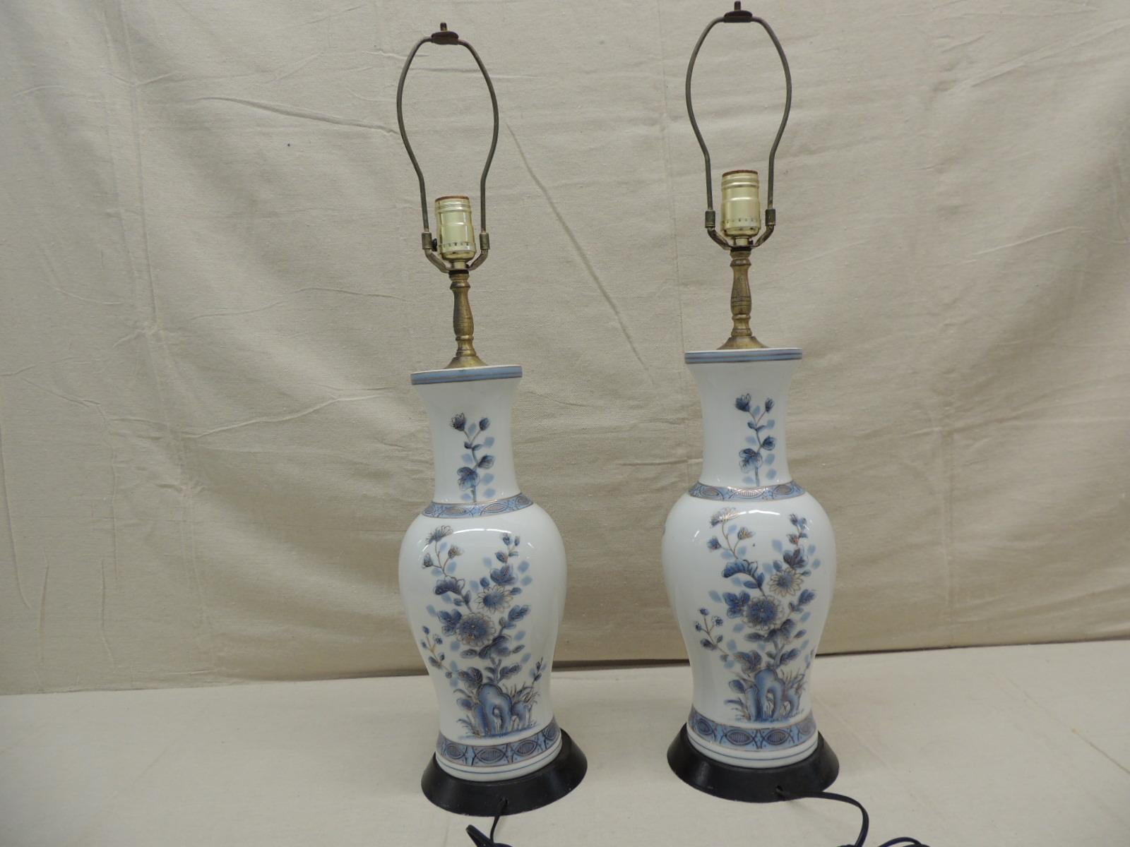 Late 20th Century Pair of Vintage Blue and White Imari Table Lamps