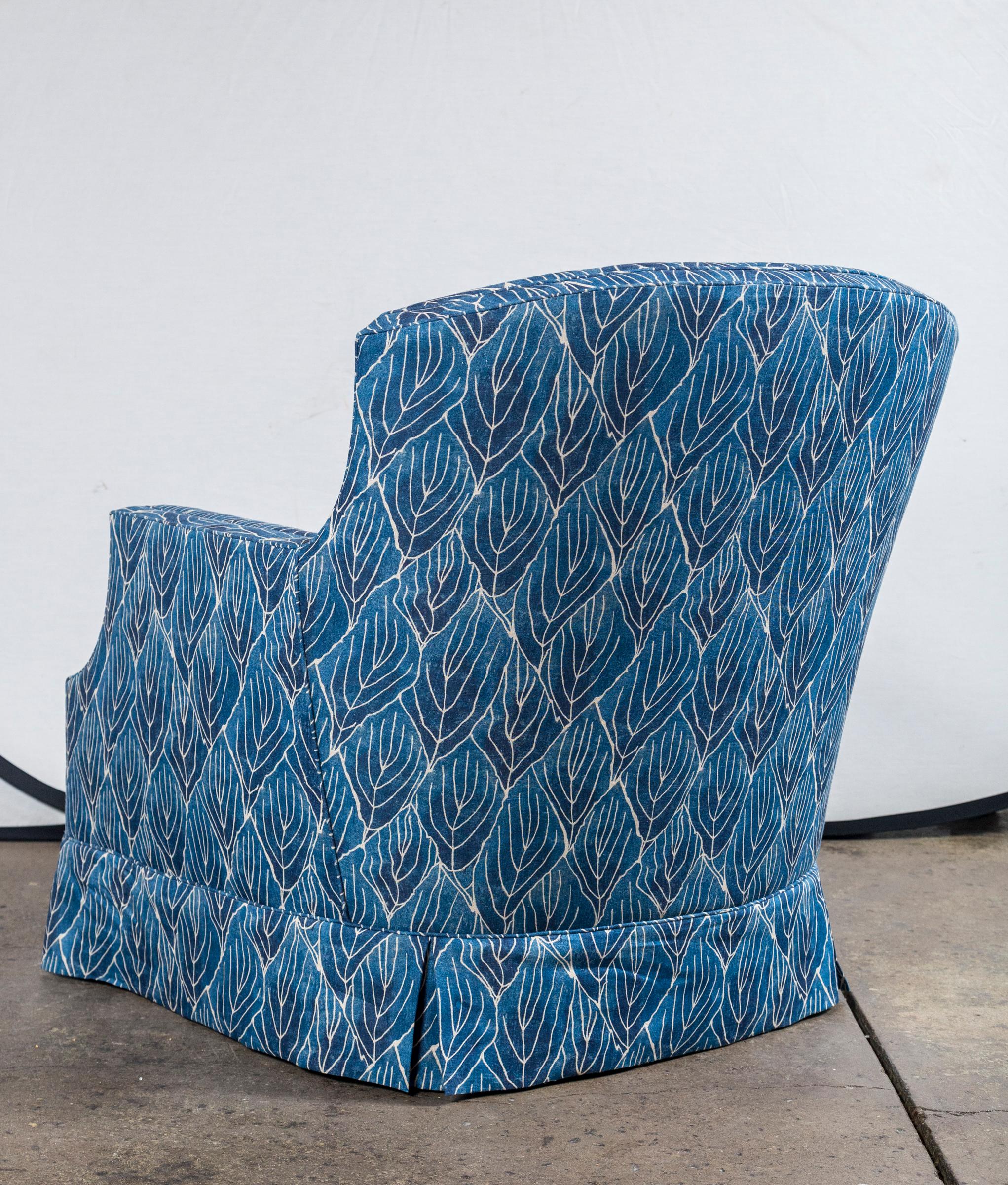 Pair of Vintage Blue Club Chairs, Newly Upholstered in Robert Kime Nara Fabric In Good Condition In Westport, CT