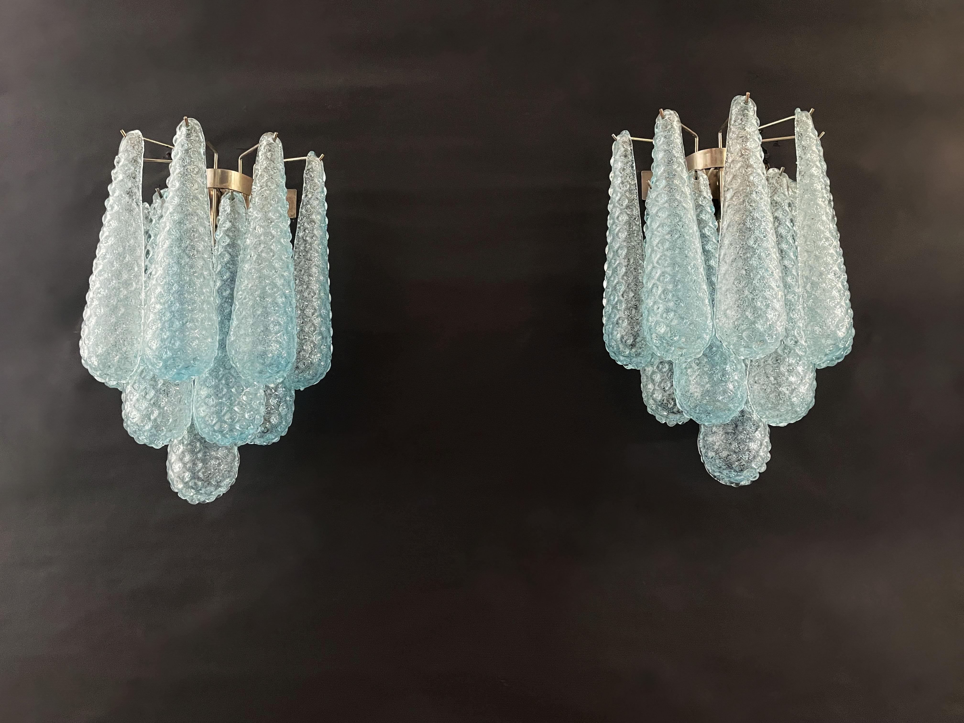 Paar vintage blaue Glasblütenblätter Tropfen Wandleuchter im Angebot 5