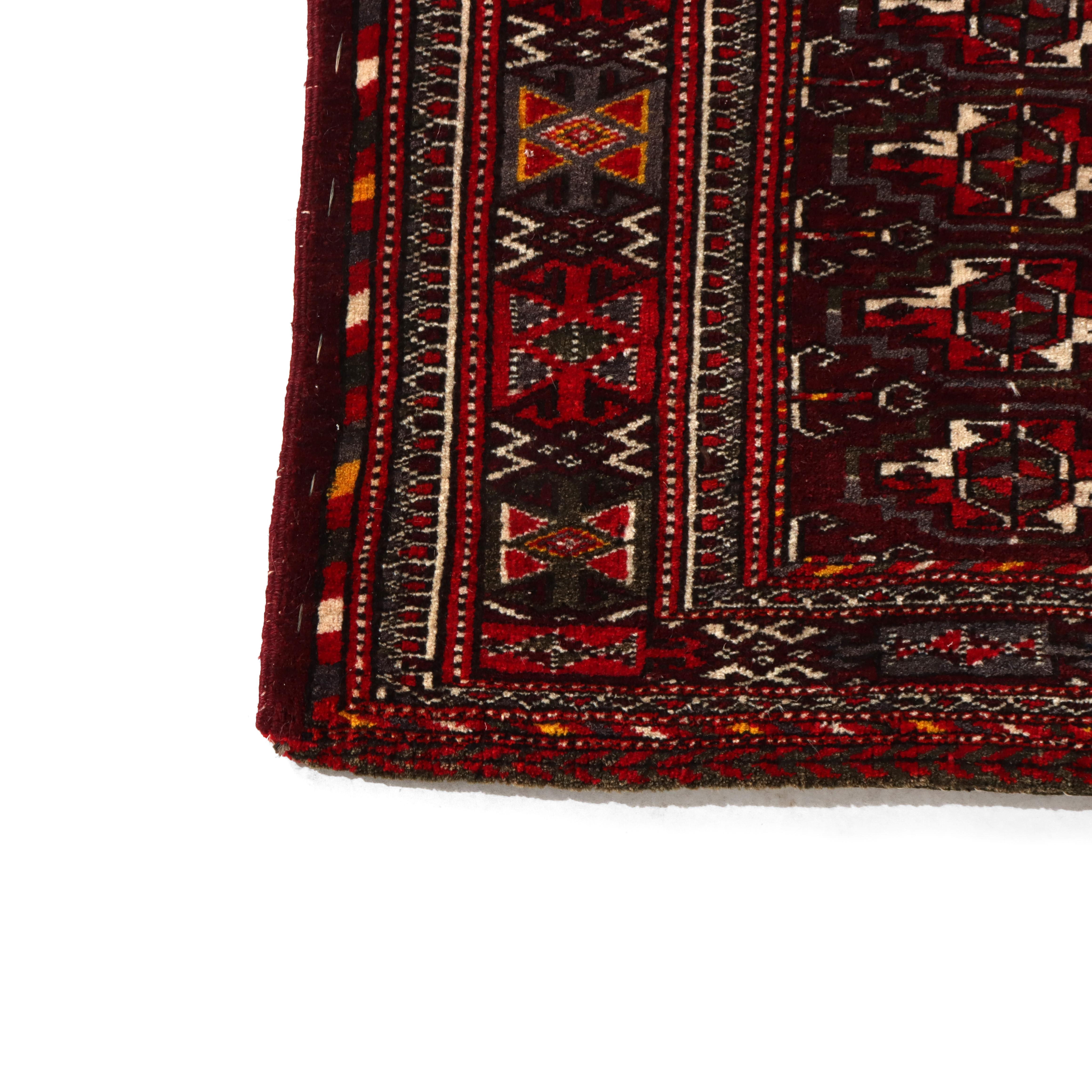 Coppia di tappeti vintage Bokhara Yamut Cuval Large Bag Face C1950

1 - 48 5/8