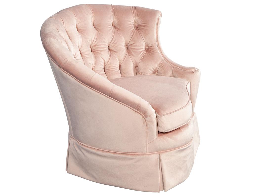 Mid-20th Century Pair of Vintage Boudoir Rose Velvet Lounge Chairs