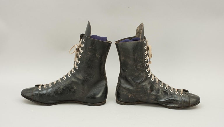Pair of Vintage Boxing Boots in Black Leather at 1stDibs