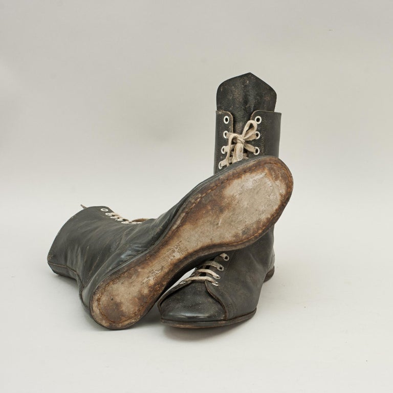 Pair Of Vintage Boxing Boots In Black Leather At 1stdibs