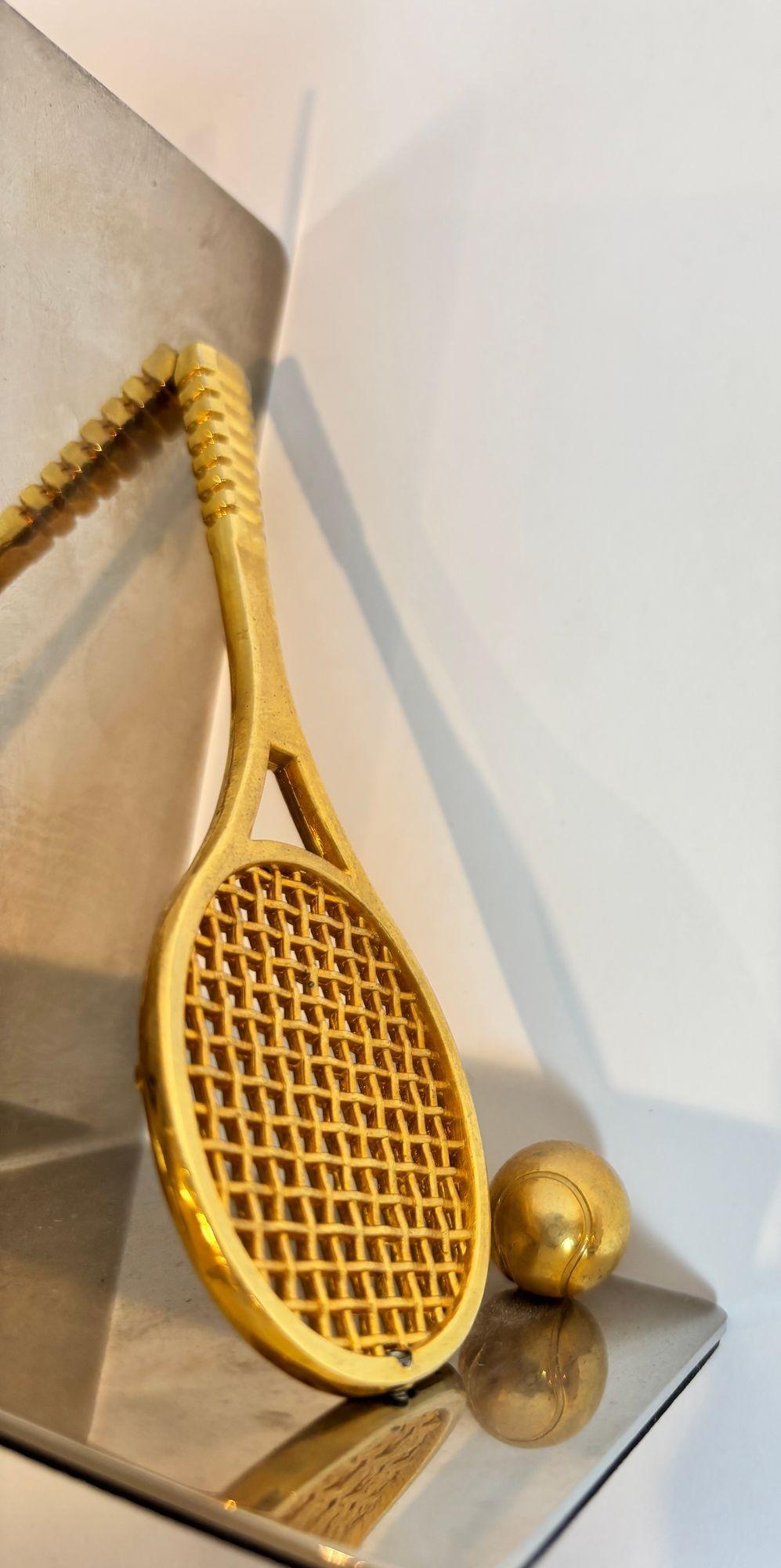 Coppia di reggilibri d'epoca in ottone e cromo per racchette da tennis e palline, anni '80 ca. in vendita 2