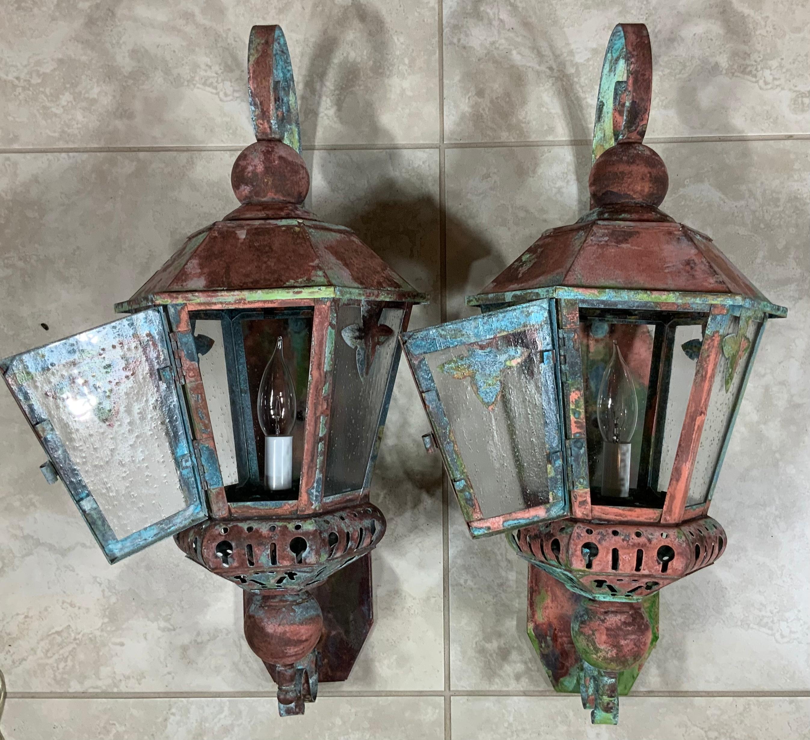 Hand-Crafted Pair of Vintage Brass and Copper Wall Hanging Lantern For Sale