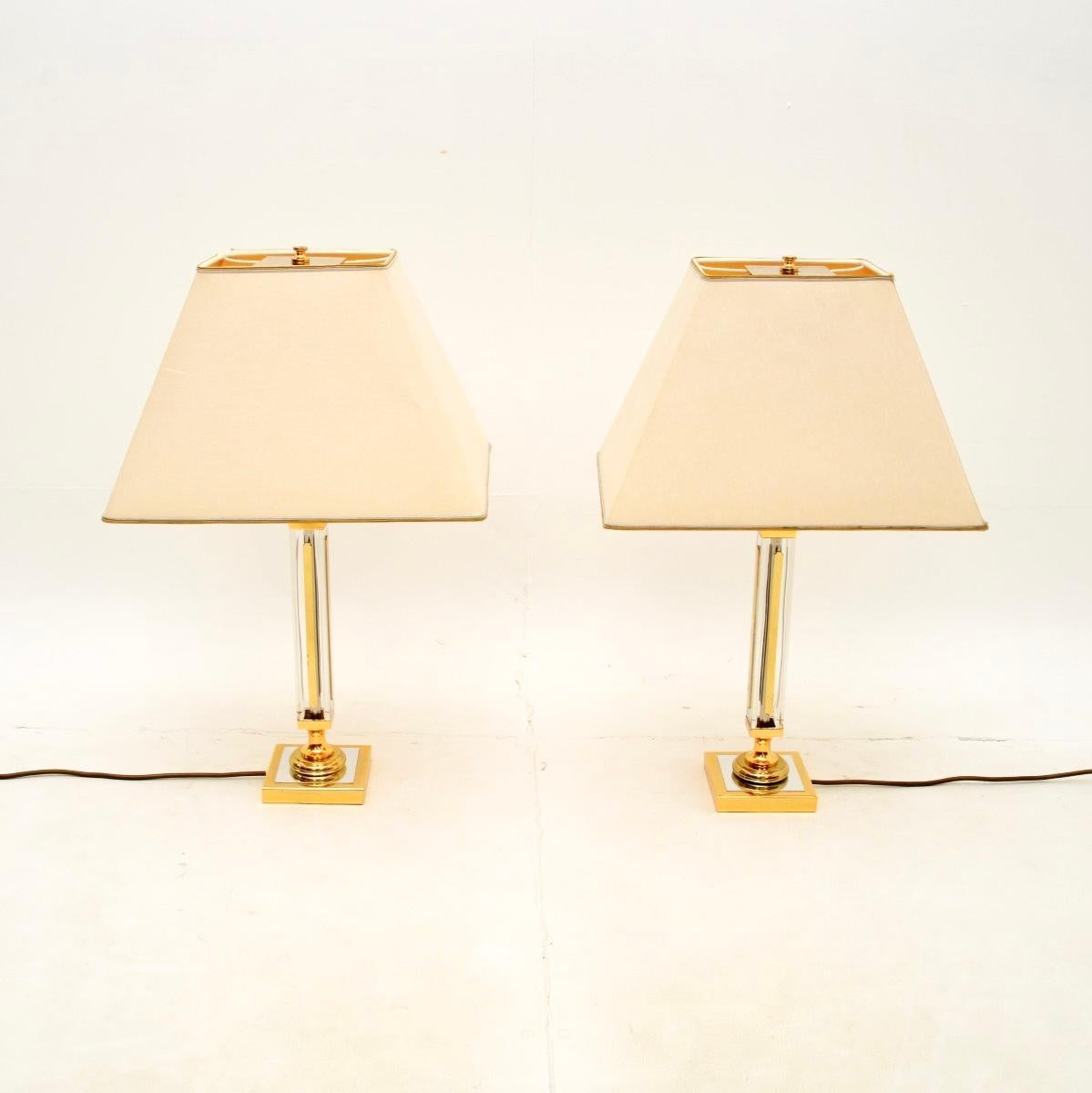 Mid-Century Modern Pair of Vintage Brass and Glass Table Lamps For Sale