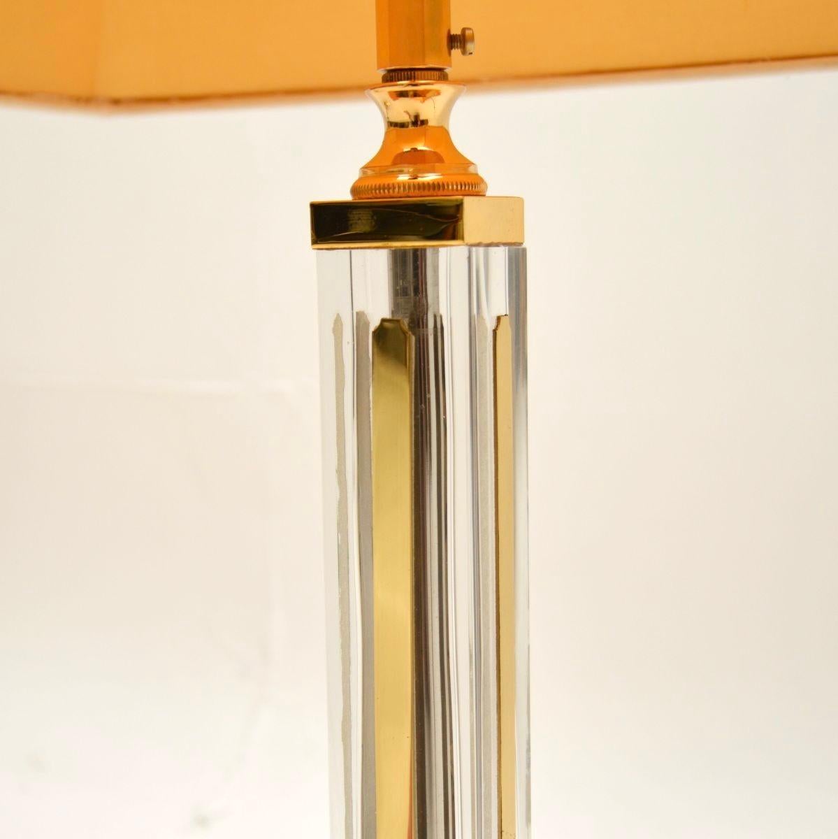 Pair of Vintage Brass and Glass Table Lamps In Good Condition For Sale In London, GB