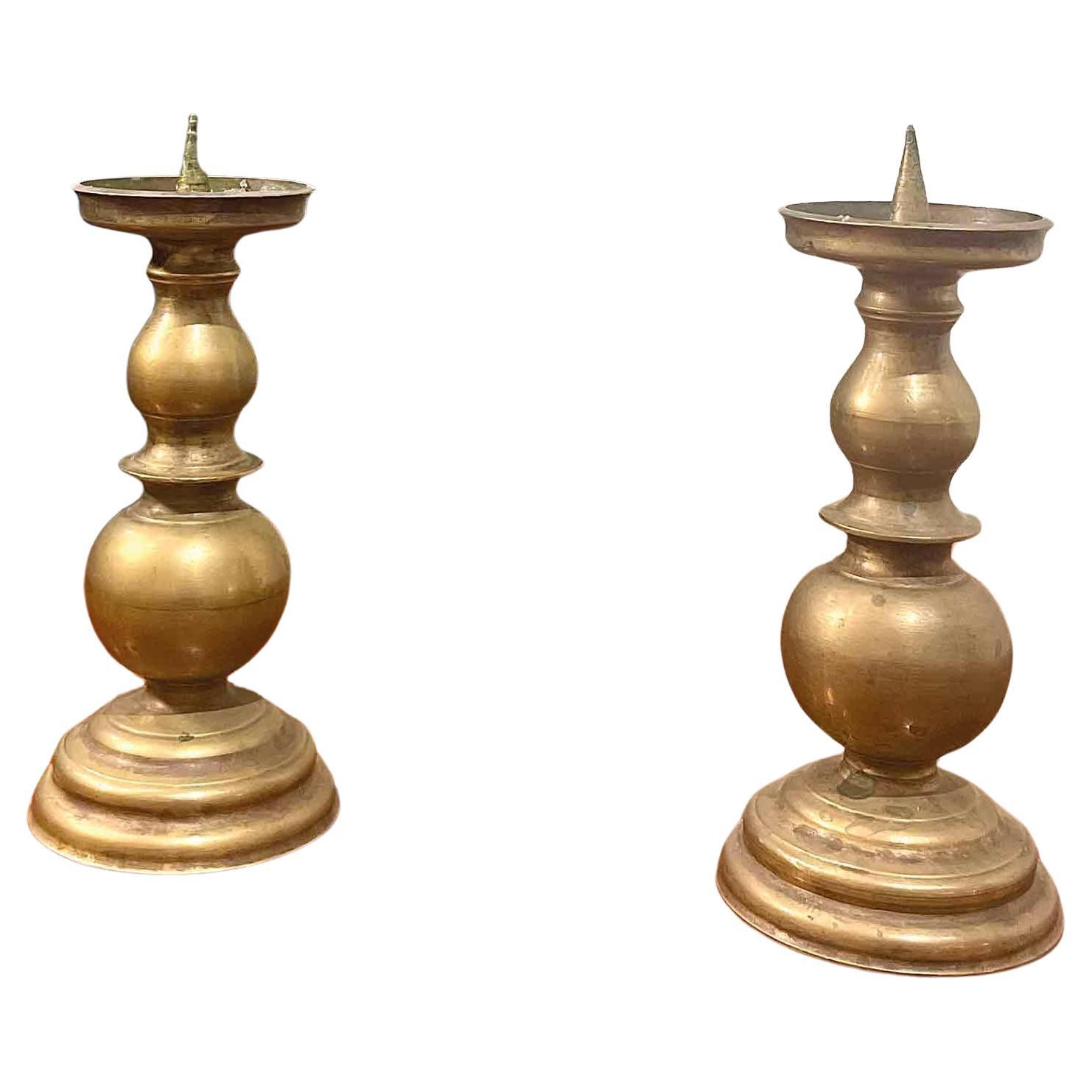 Pair of vintage brass candlesticks For Sale