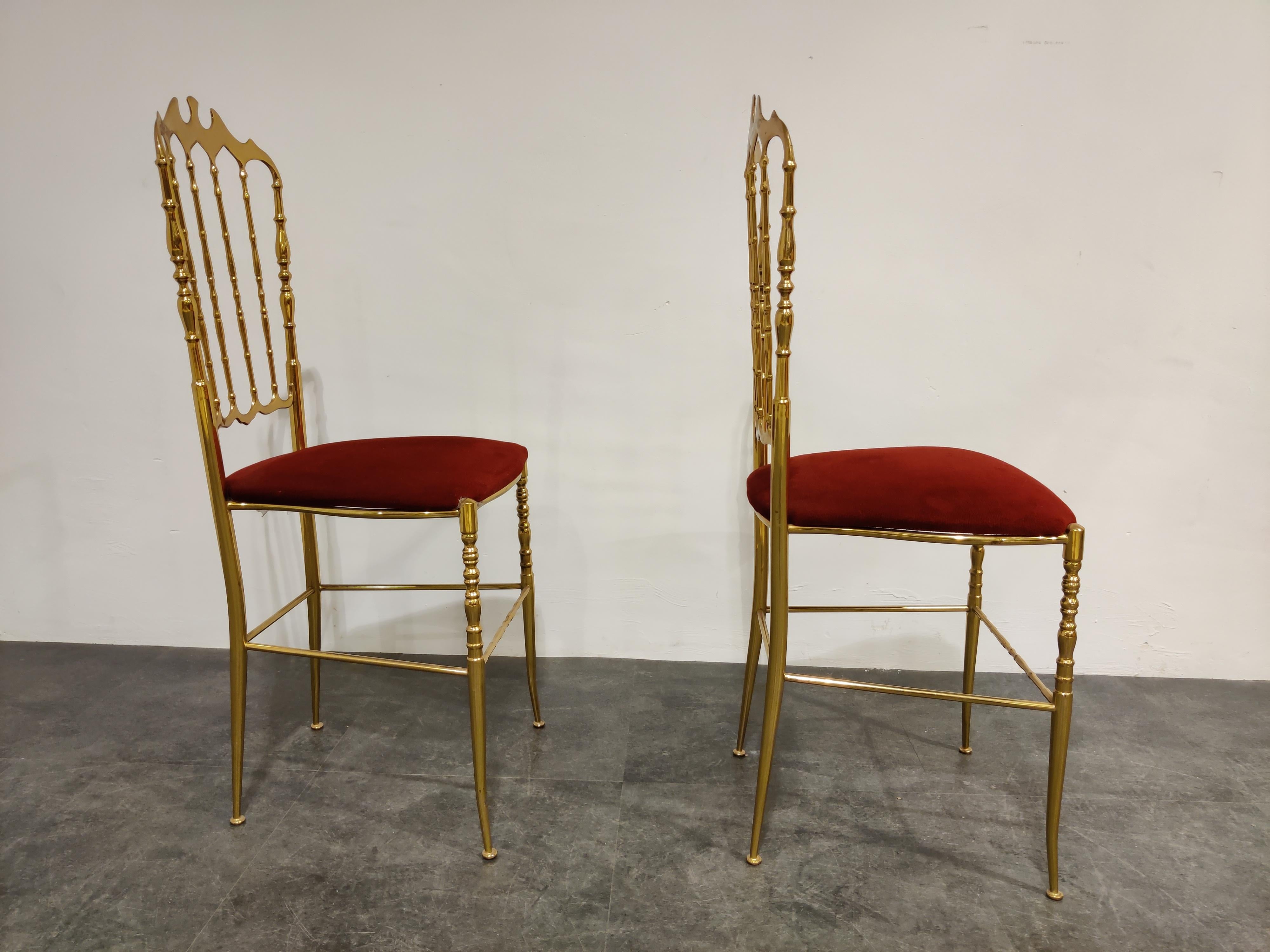 Pair of Vintage Brass Chiavari Chairs, 1960s In Good Condition In HEVERLEE, BE