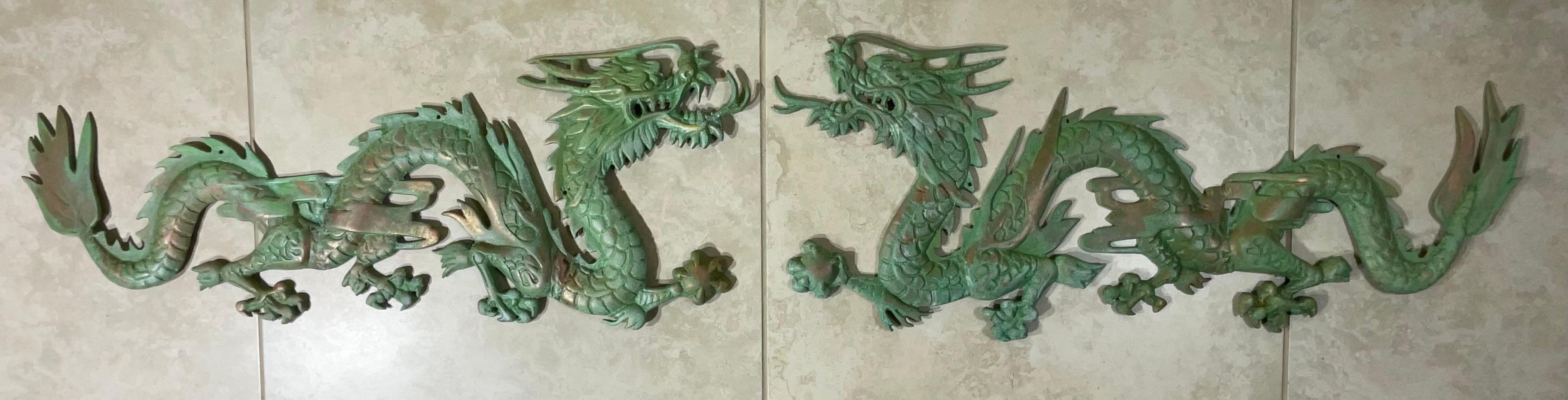 Beautiful pair of wall hanging made of solid brass depicting detailed ancient Chinese dragon.
Nice oxidise patina, decorative wall hanging.
Exceptional object of art for wall display.