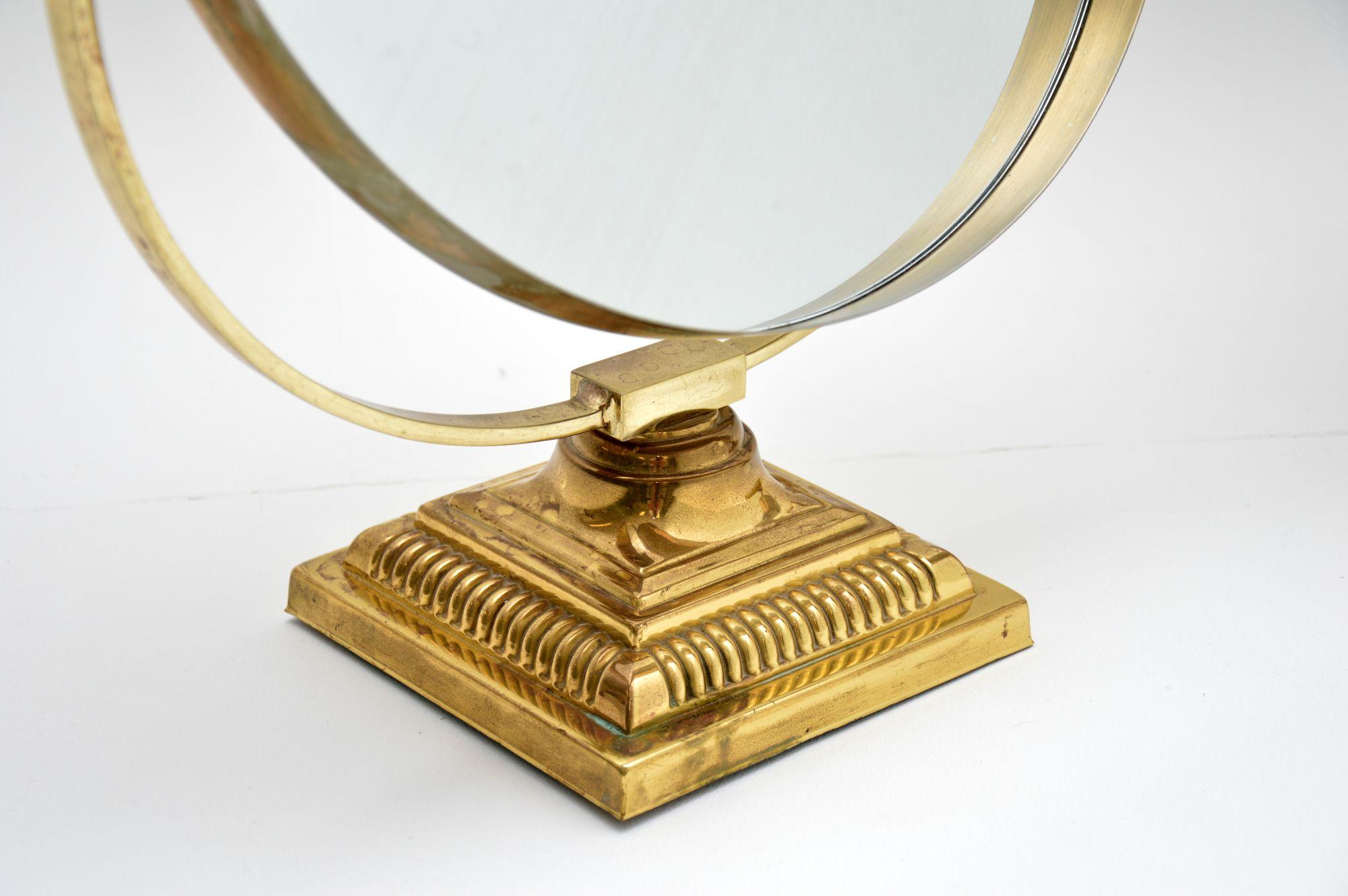Pair of Vintage Brass Durlston Design Vanity Mirrors In Good Condition In London, GB