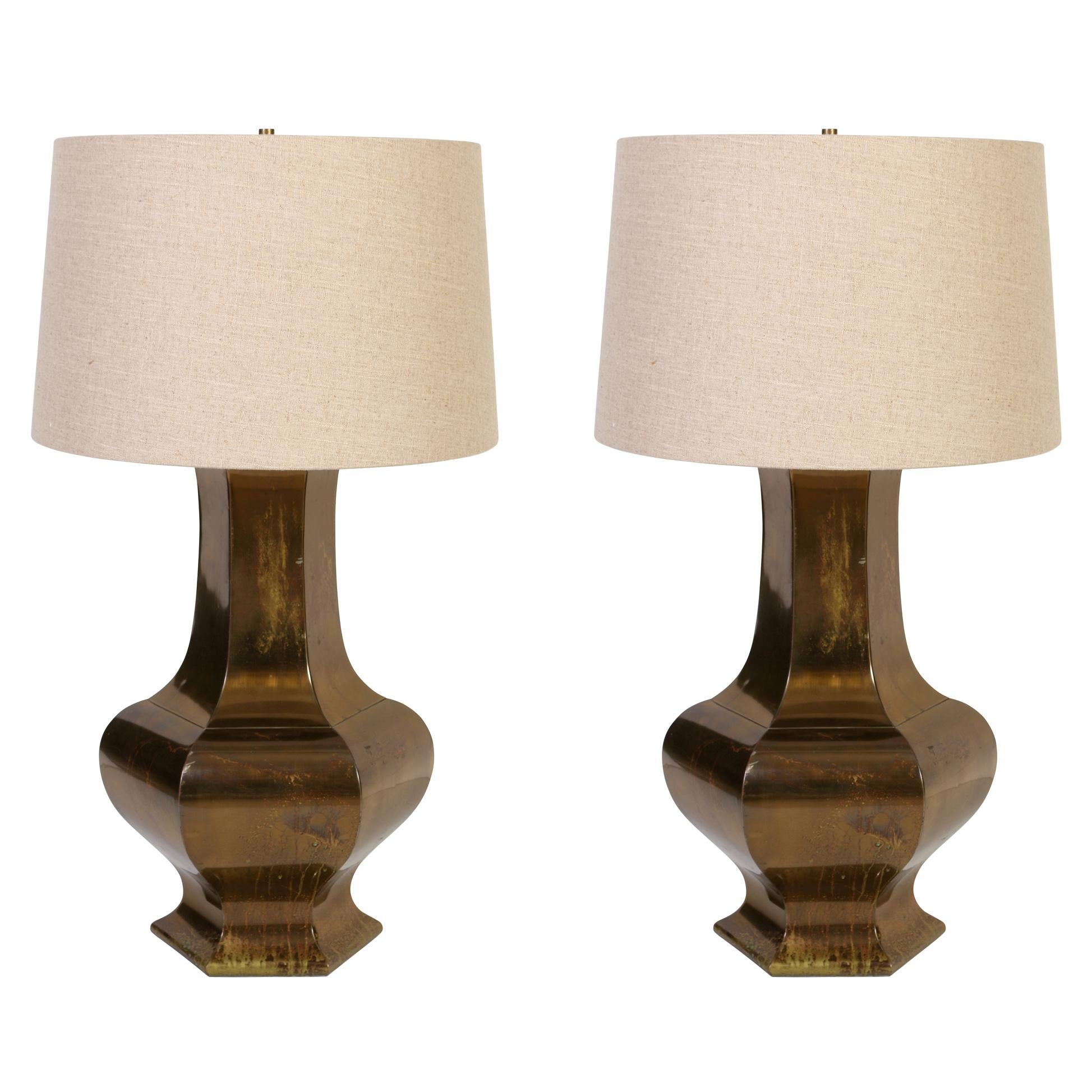 20th Century Pair of Vintage Brass Hexagonal Lamps For Sale