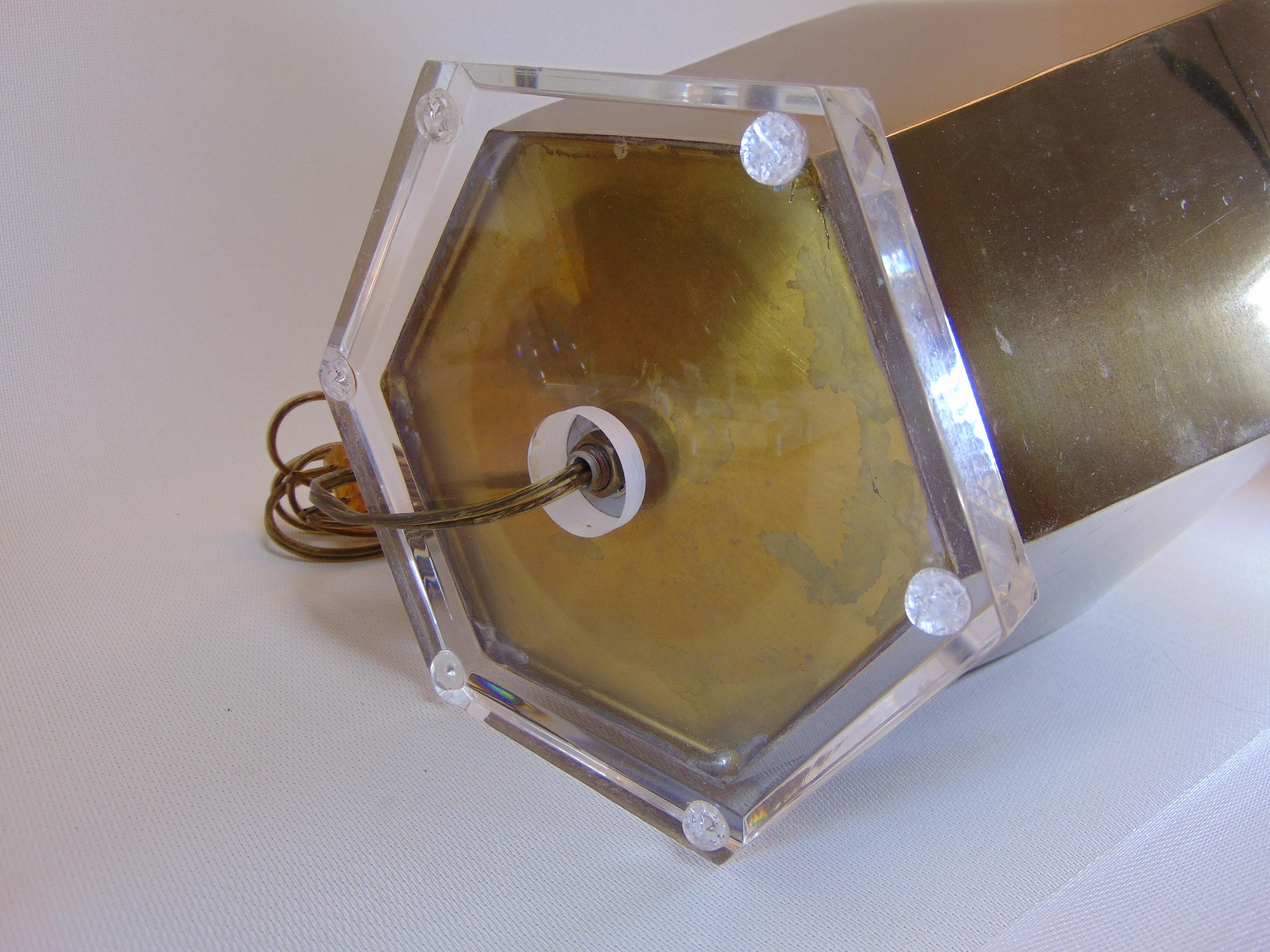 Pair of Vintage Brass Lamps with Lucite Bases by Remington Lamp For Sale 7