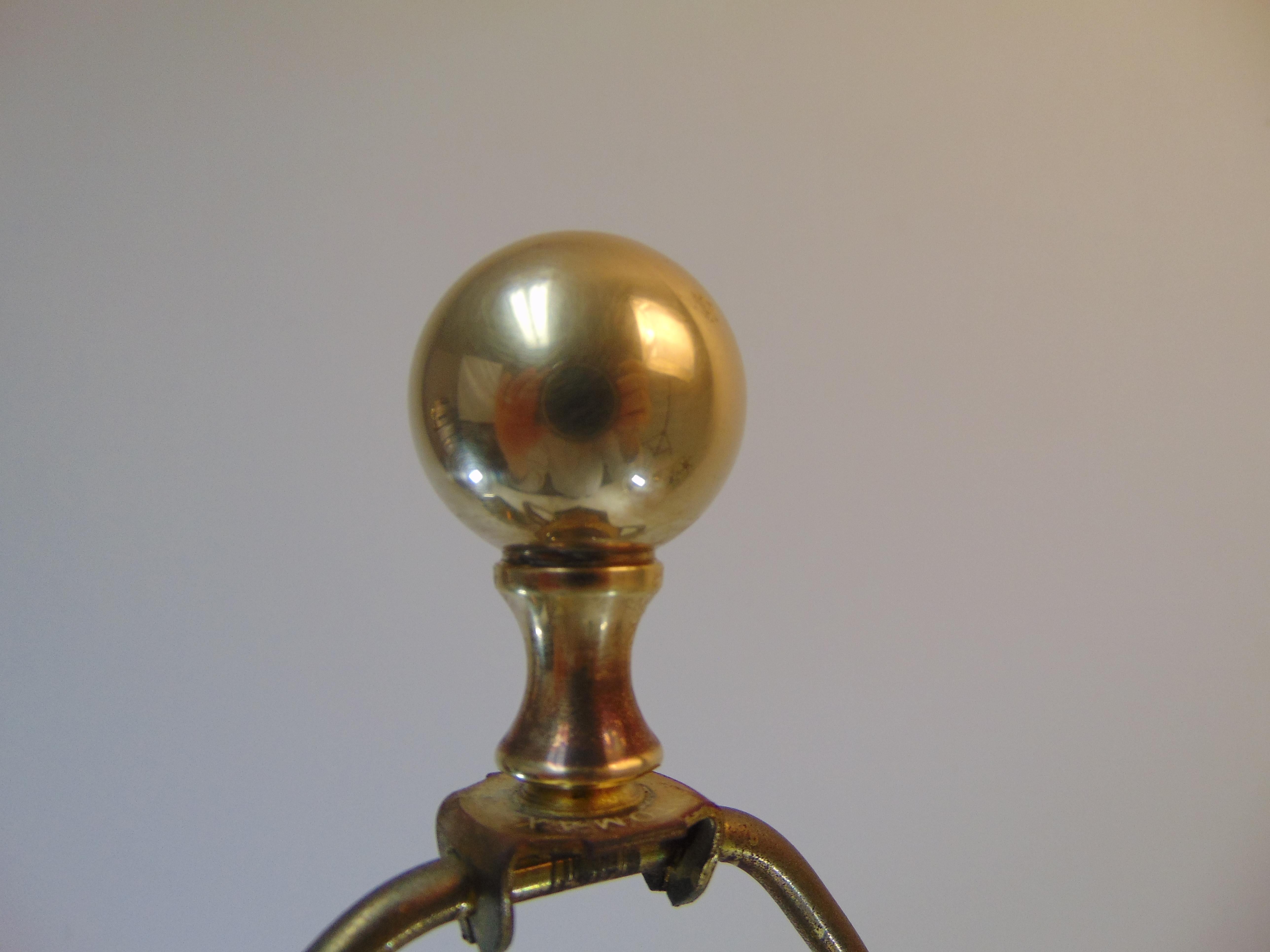 Pair of Vintage Brass Lamps with Lucite Bases by Remington Lamp For Sale 2