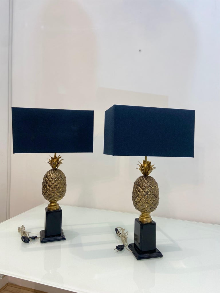 Pair Of Vintage Brass Pineapple Lamp Base With Shades For Sale at 1stDibs