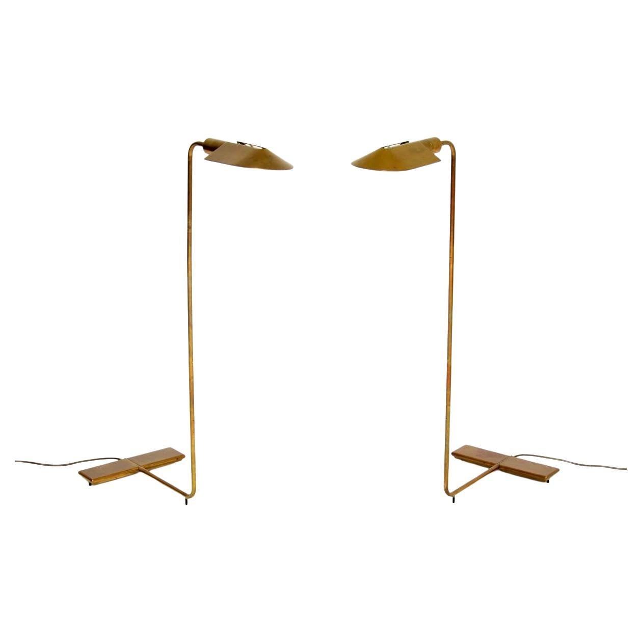 Paire de lampes de lecture en laiton Vintage By par Cedric Hartman en vente