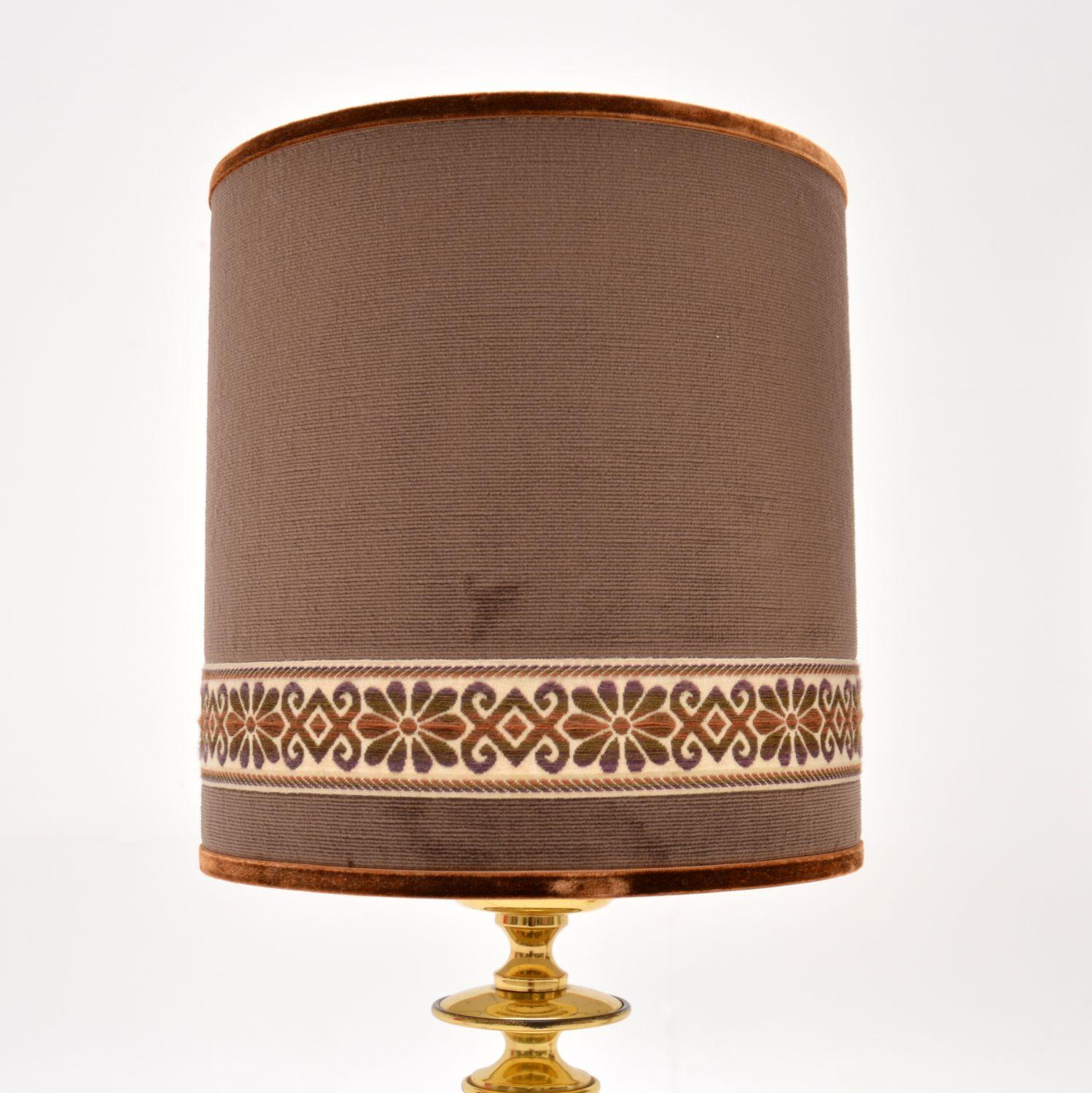 Pair of Vintage Brass Table Lamps with Velvet Shades In Good Condition For Sale In London, GB