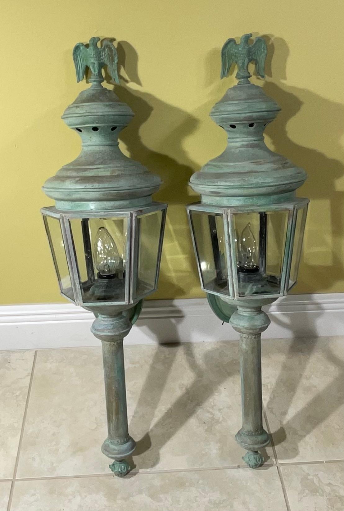 Pair of Vintage Brass Wall Lantern For Sale 1