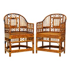 Paire de fauteuils Vintage Brighton Pavilion Style Chinoiserie en Bambou Brûlé