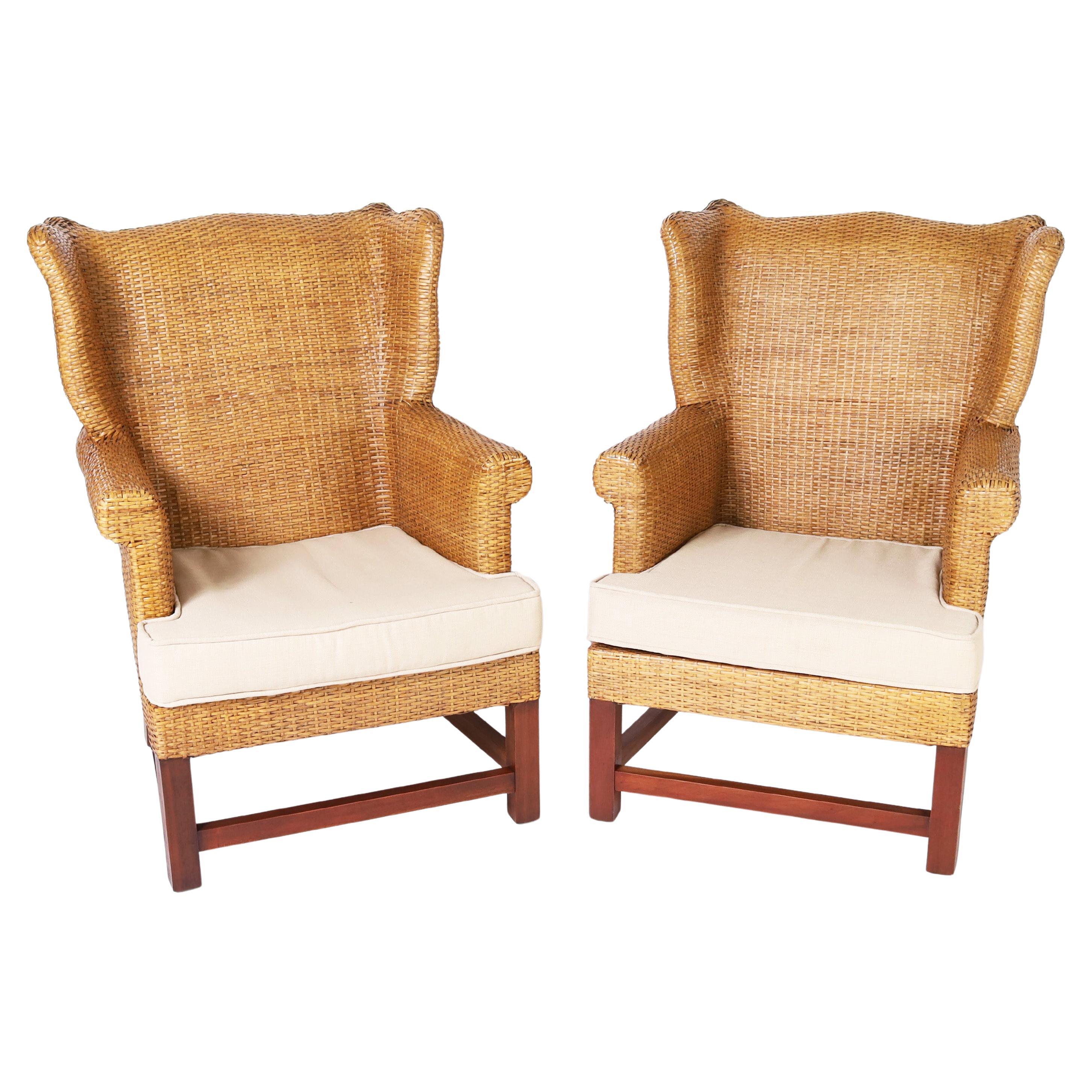 Pareja de sillones reclinables de junco tejido de estilo British Colonial Vintage