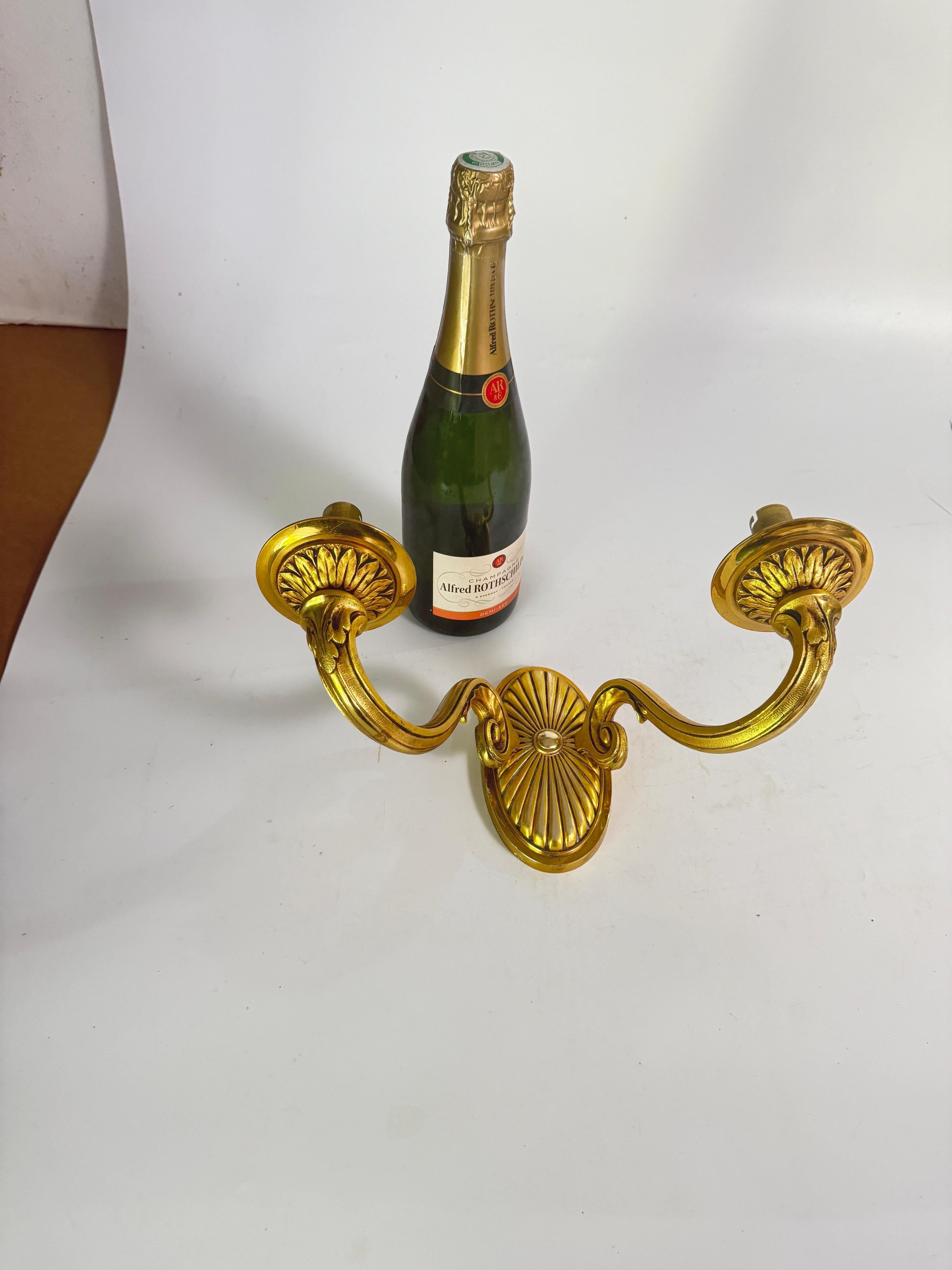 Art Déco Coppia di sconsigliere francesi in bronzo d'epoca color oro 20° secolo in vendita