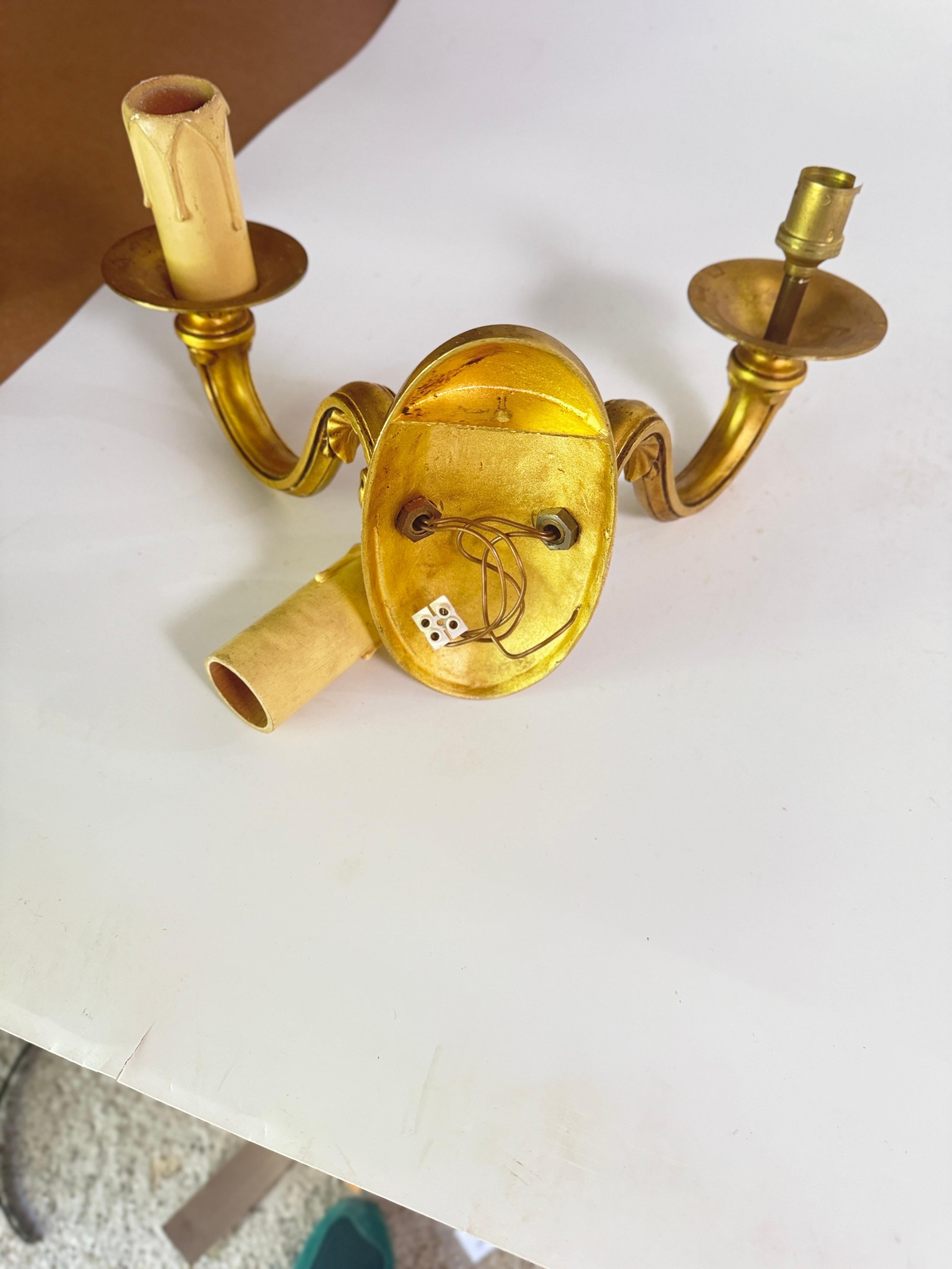 Dorato Coppia di sconsigliere francesi in bronzo d'epoca color oro 20° secolo in vendita